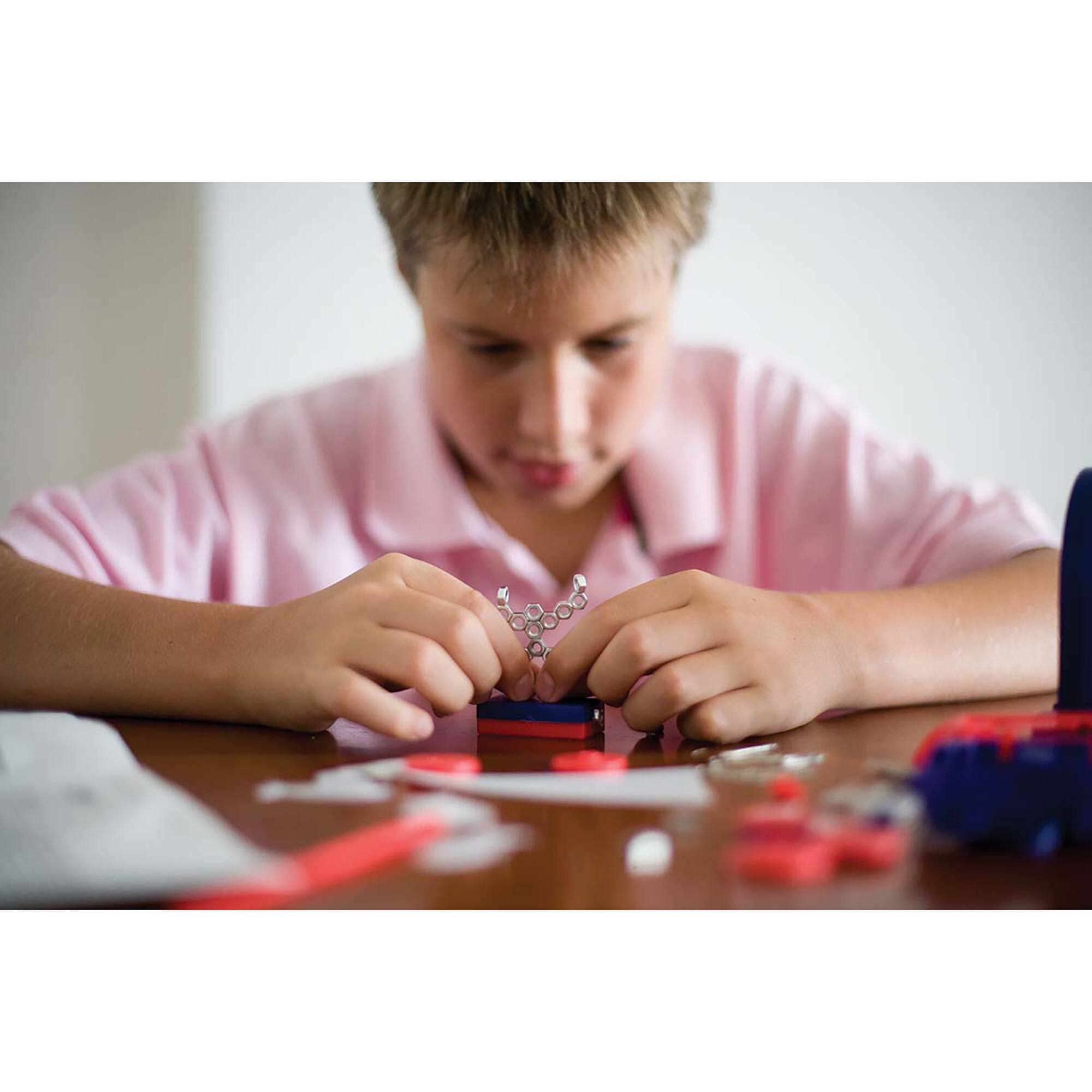 Alt View 3. 4M - Magnet Science - DIY 10 Magnetic Experiments, Build A Super Racer-Yacht-Dangler-Sculptures - Multicolor.
