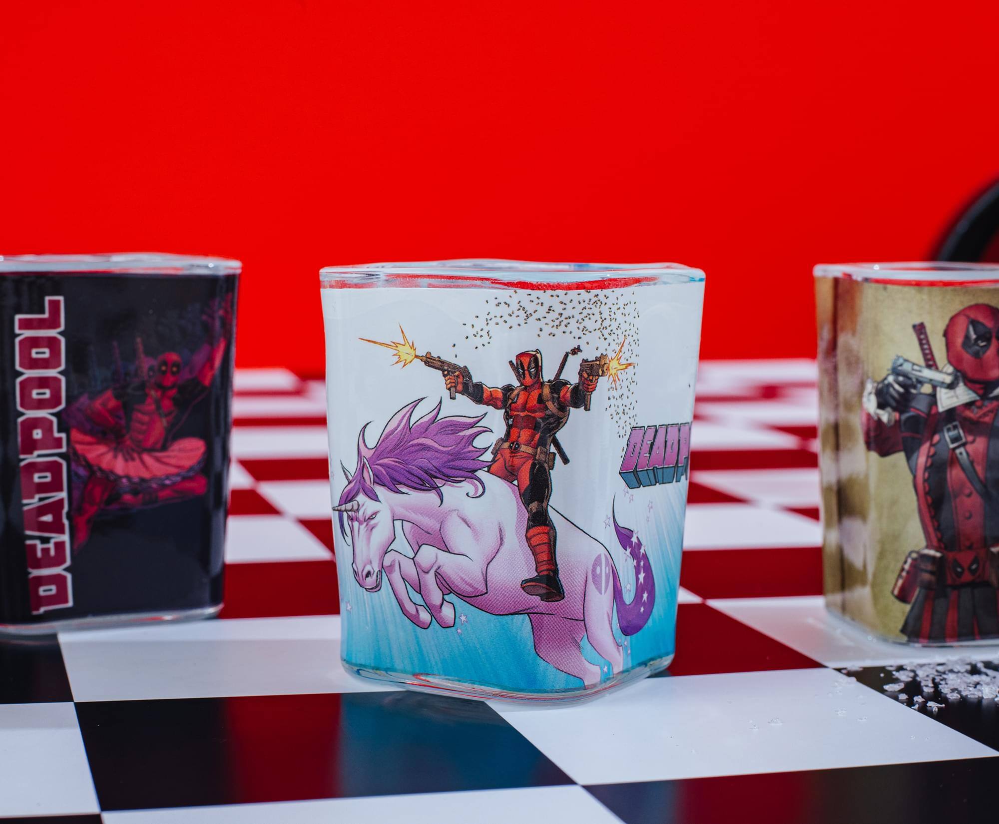 DEADPOOL  
DEADPOOL  
DEADPOOL