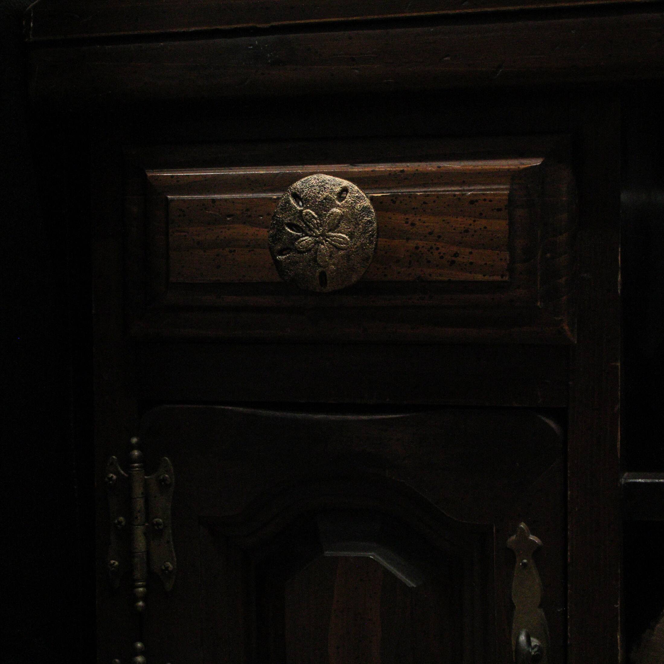 Alt View 3. Zeckos - Gold Sand Dollar Drawer Pulls - 6-Piece Coastal Cabinet Knobs - Gold.