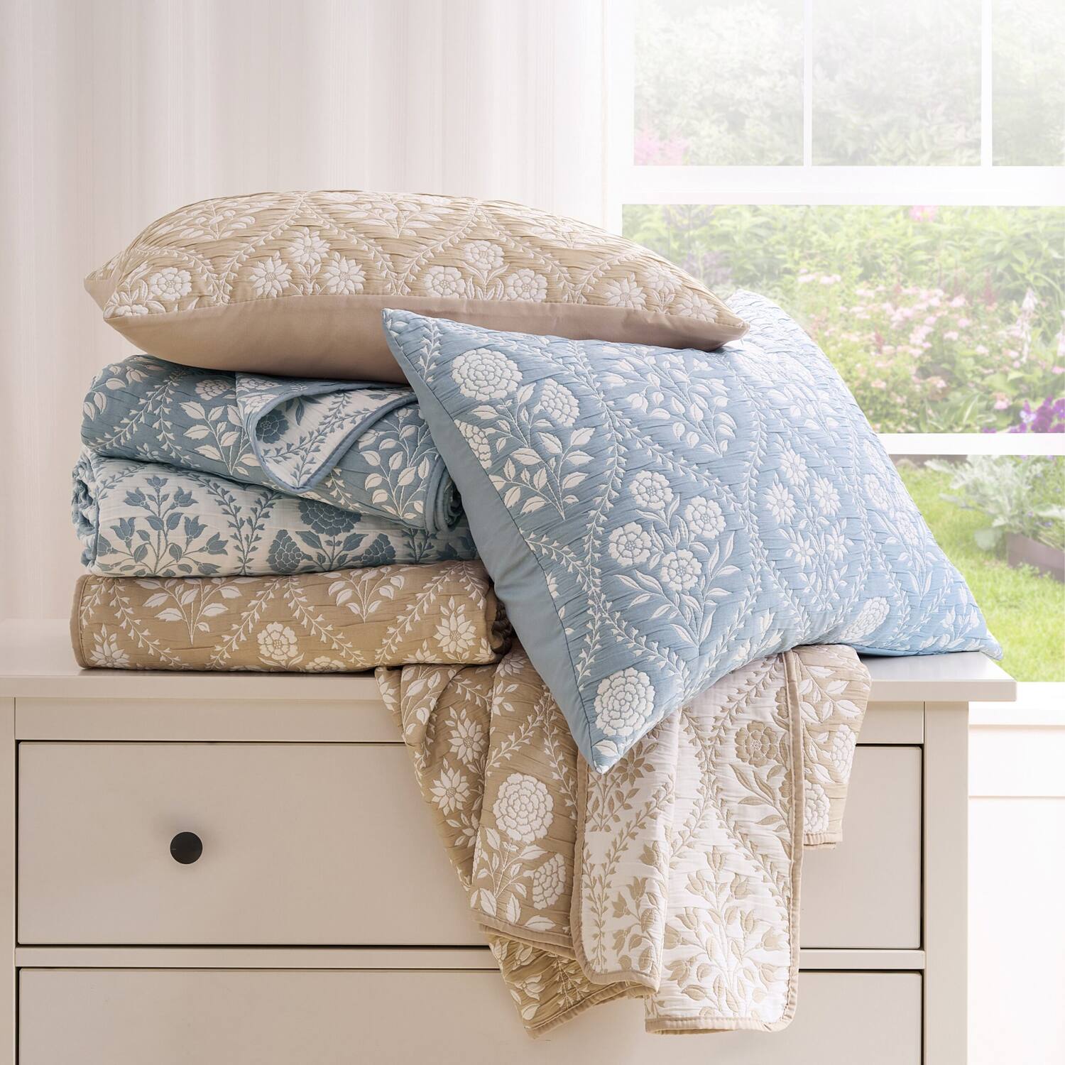 Alt View 1. Greenland Home Fashions - Greenland Home Fashions Serena 100% Woven Polyester Jacquard Two Tone Standard Sham Sky Blue - Sky Blue.