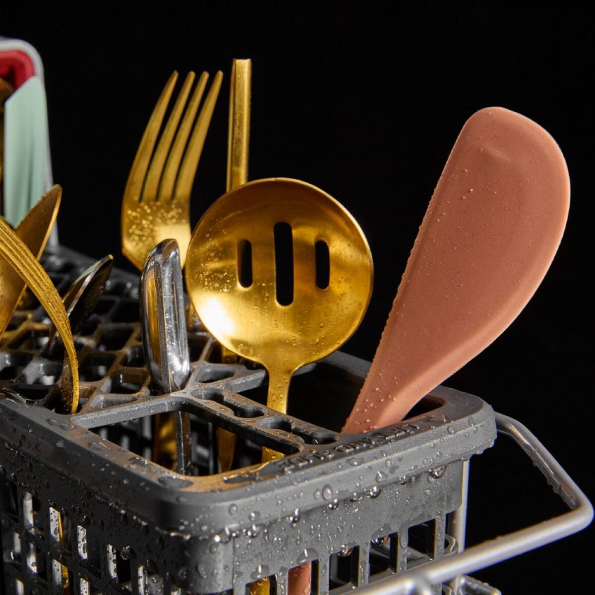 Alt View 4. KitchenAid - KitchenAid - 24" Top Control Built-In Stainless Steel Tub Dishwasher with Third Rack - Juniper.