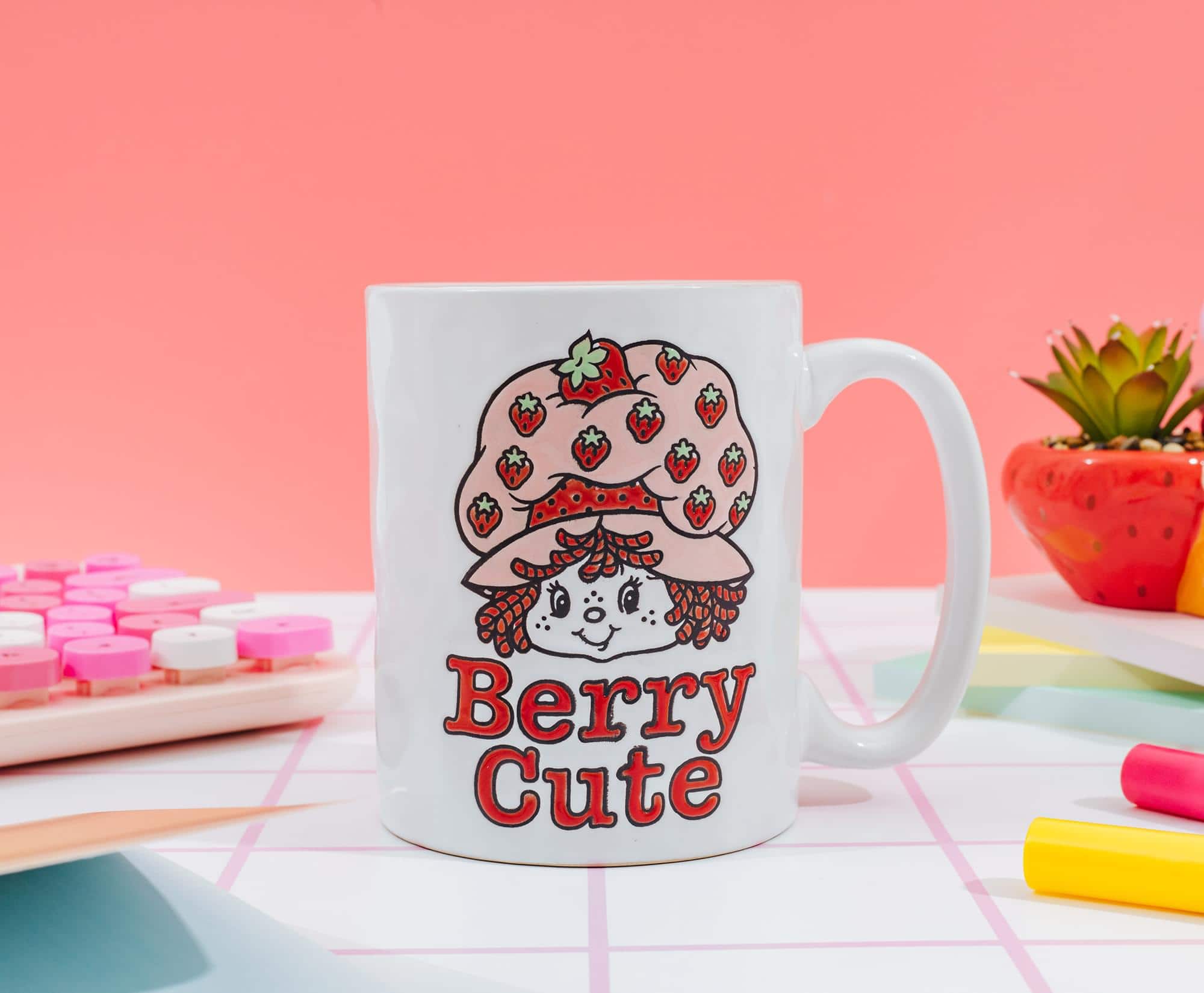 Silver Buffalo Strawberry Shortcake 