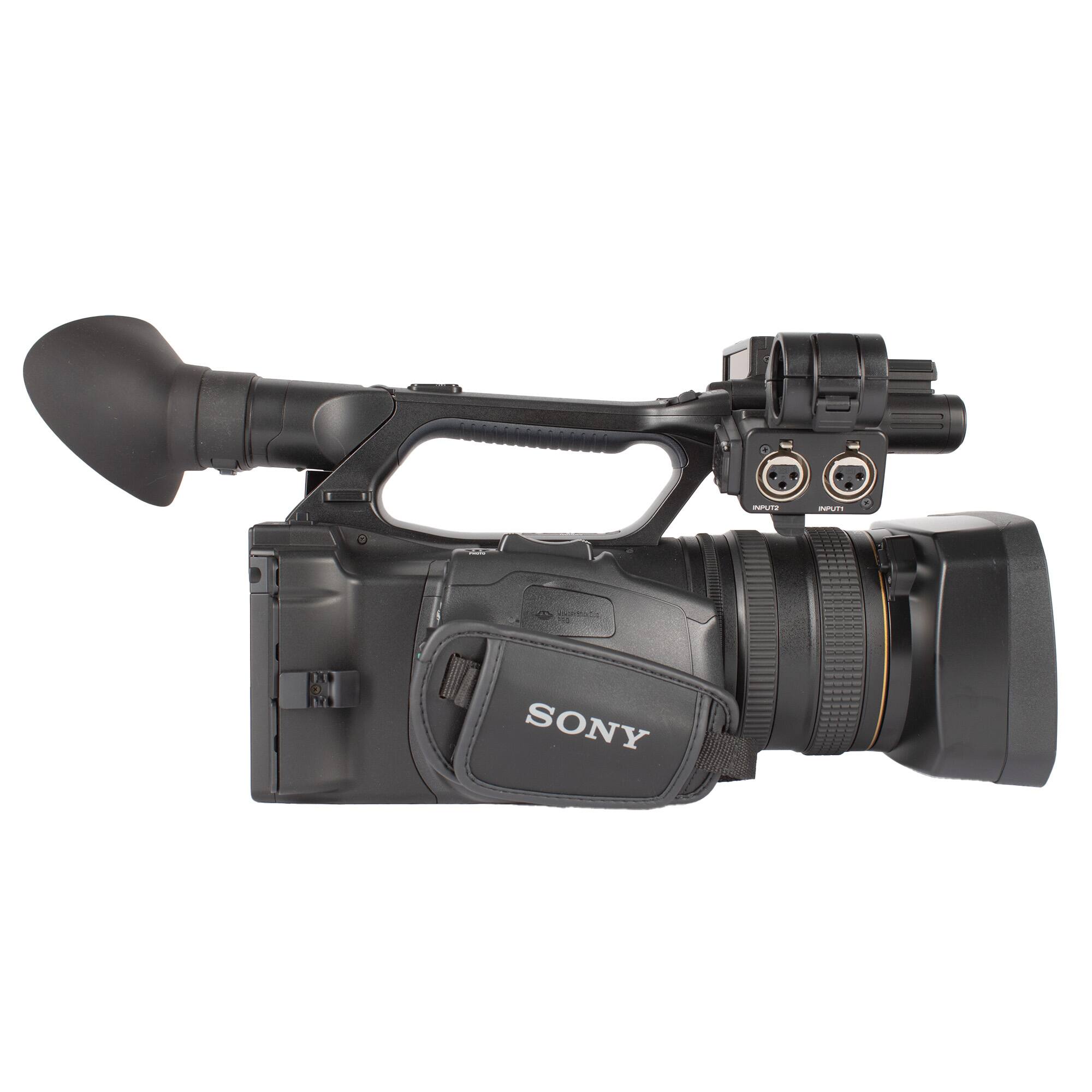 SONY HVR-Z5Jビデオカメラand3脚セット いまさらHDV時代のカメラを買って』 SONY HVR-Z5J r_r_k_r_さんの
