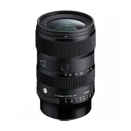 AF MF FOCUS
17 20 24 28 35 40
17-40mm 1:1.8 DC 67
SIGMA
16 11 9 8 5.6 4 2.8
99914185