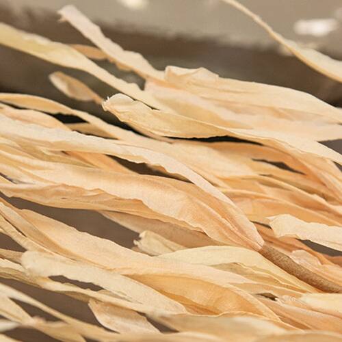 Left. BreeBe - Woodbury Grass Spray - 34" - Natural - Natural.