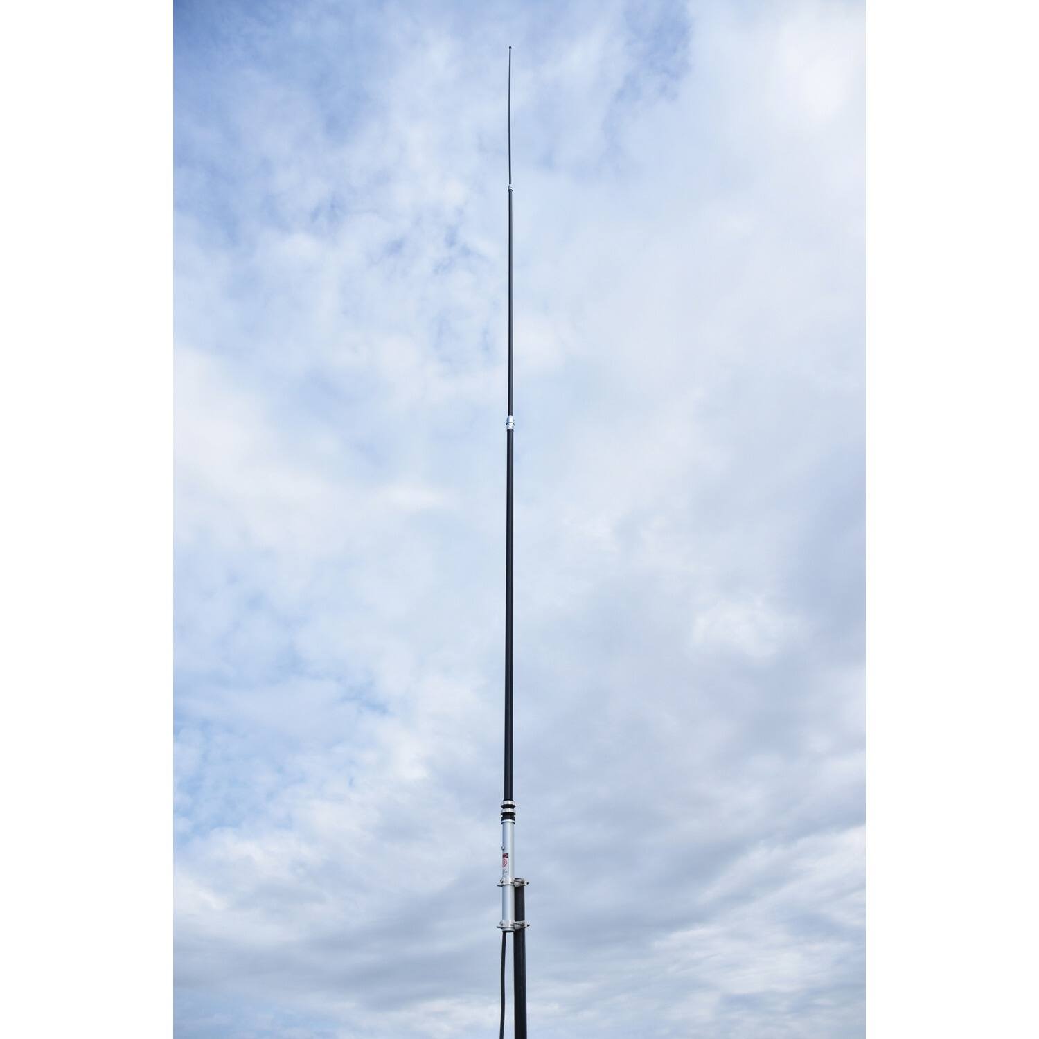 Angle. Tram - Tram 1498-b 18-foot Black Cb Base Antenna With 26 Mhz To 31 Mhz 5.75 Dbd Gain - Black.