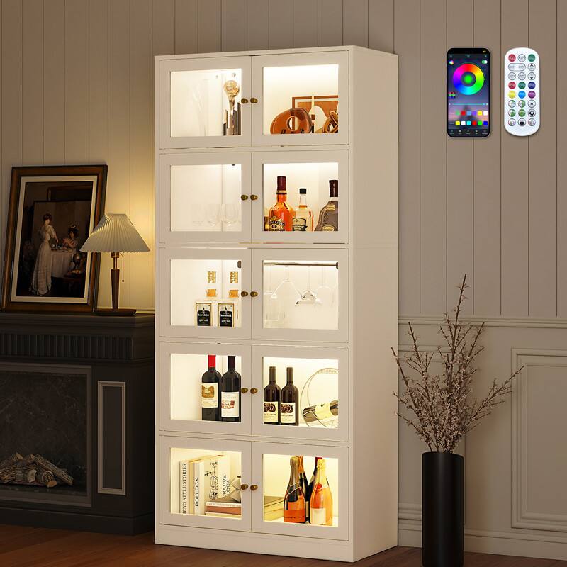 - - - O . a I DD STORIES nISSY BNS f