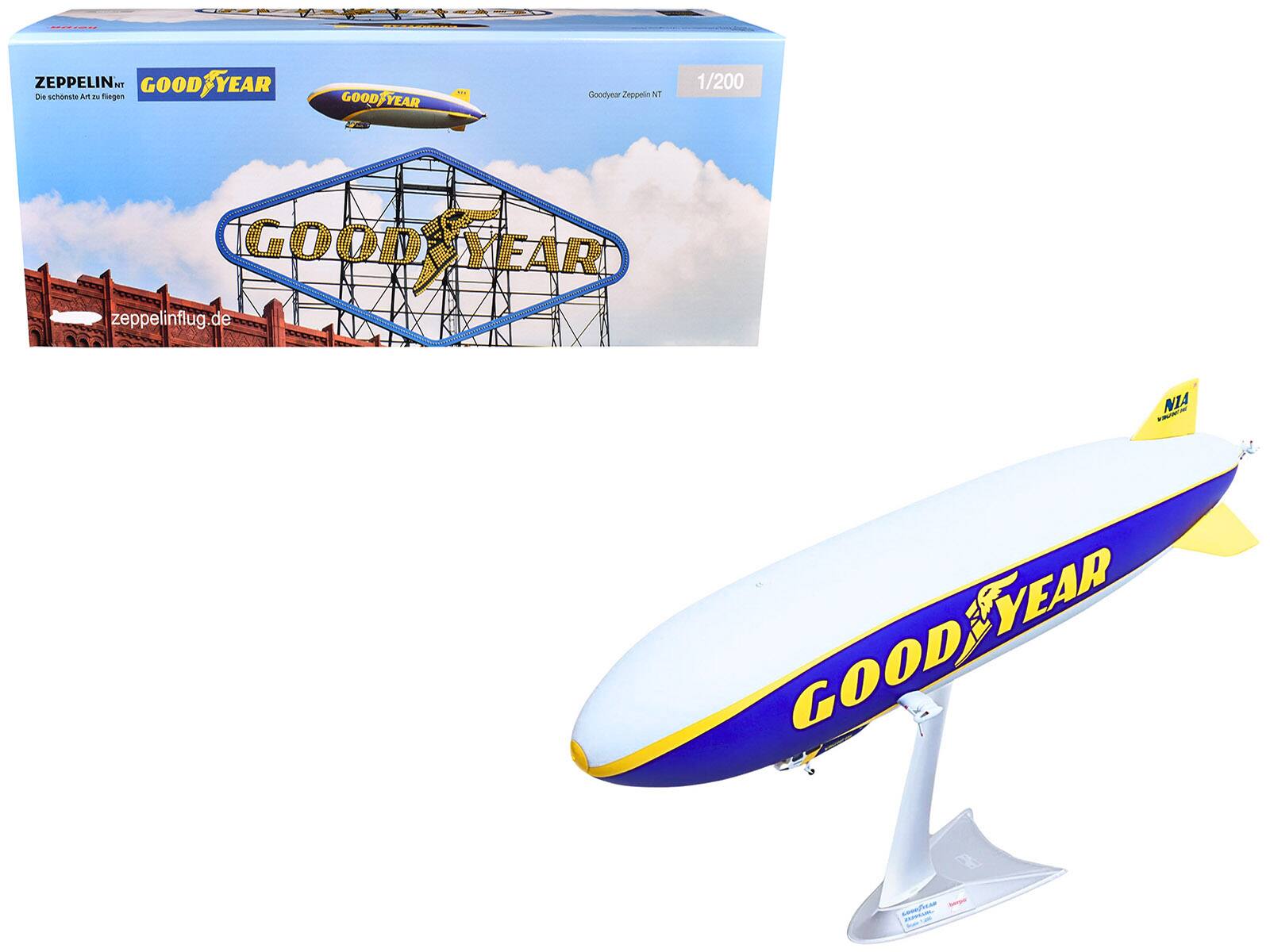 Zeppelin NT  
Die schönste Art zu fliegen  

Good Year  
Goodyear Zeppelin NT  

1/200  

zeppelinflug.de  

Good Year