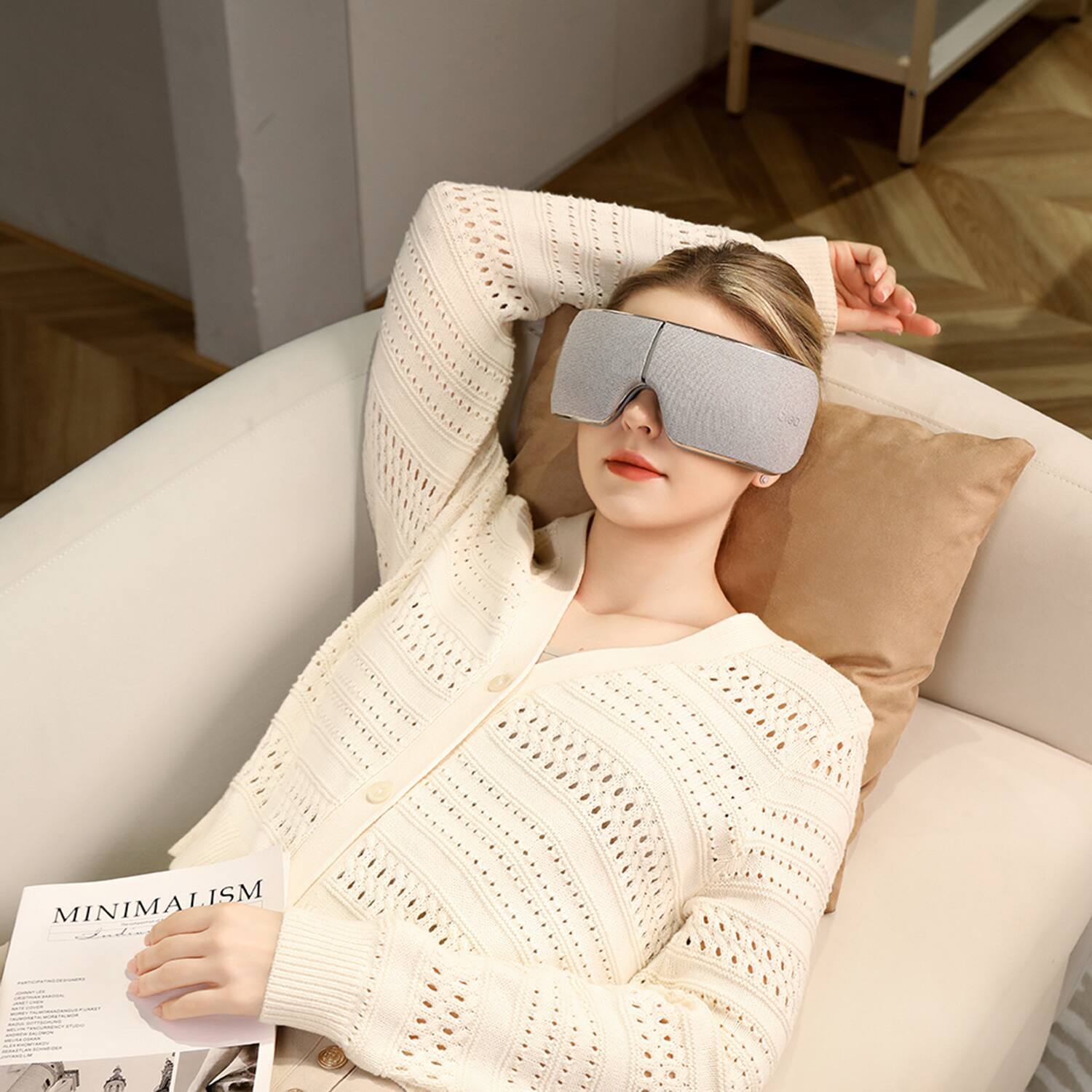 MINIMALISM JSM Sadie