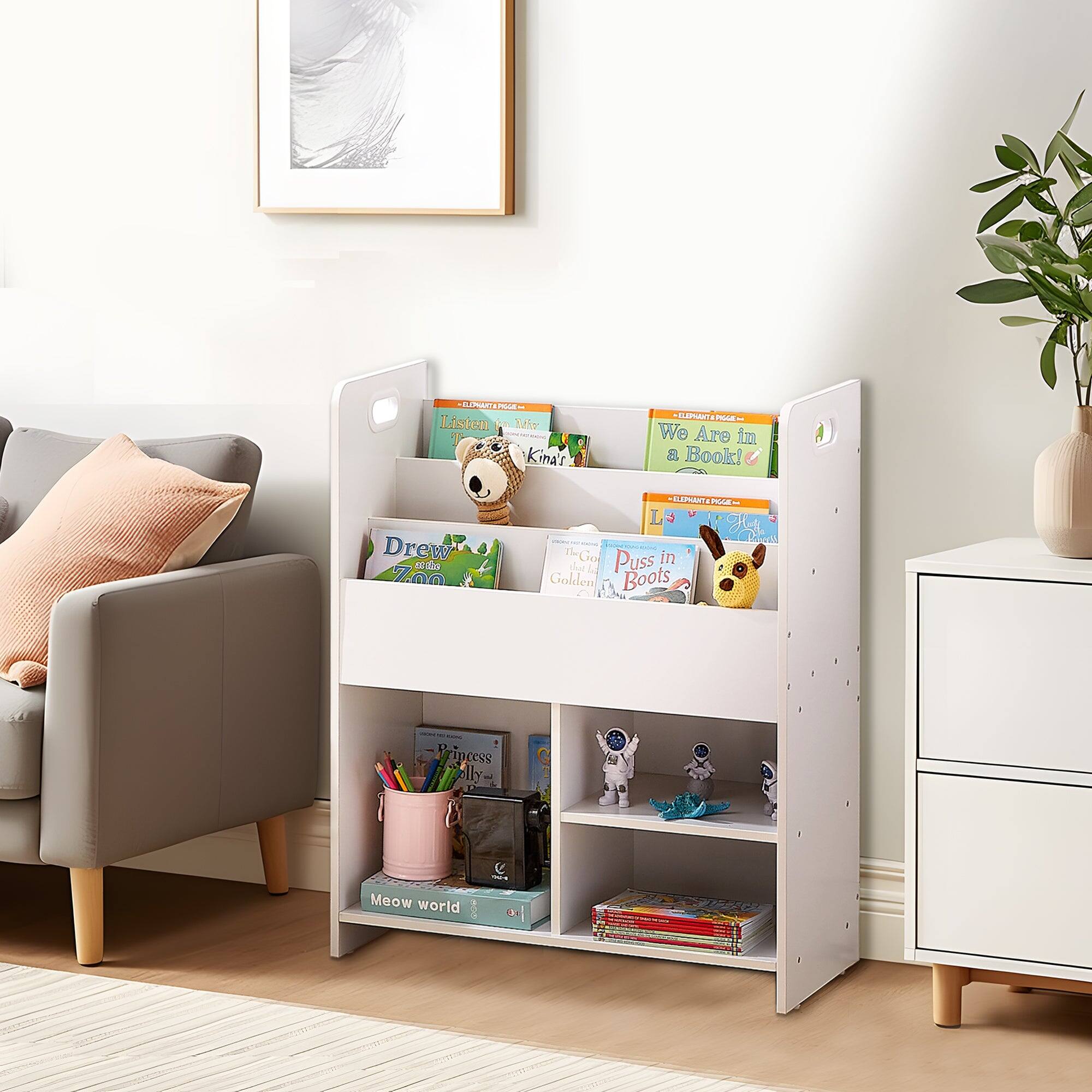 Sure, here is the corrected and grouped text from the image:

1. Listen to Me
   - Kinat

2. We Are in a Book!

3. Drew
   - Zoo ALUMRIT

4. Princess Polly

5. Puss in the Golden Boots

6. Meow world

7. Dream
   - ALUMRIT

8. The Cat in the Golden Boots

9. Princess Polly

10. Meow world