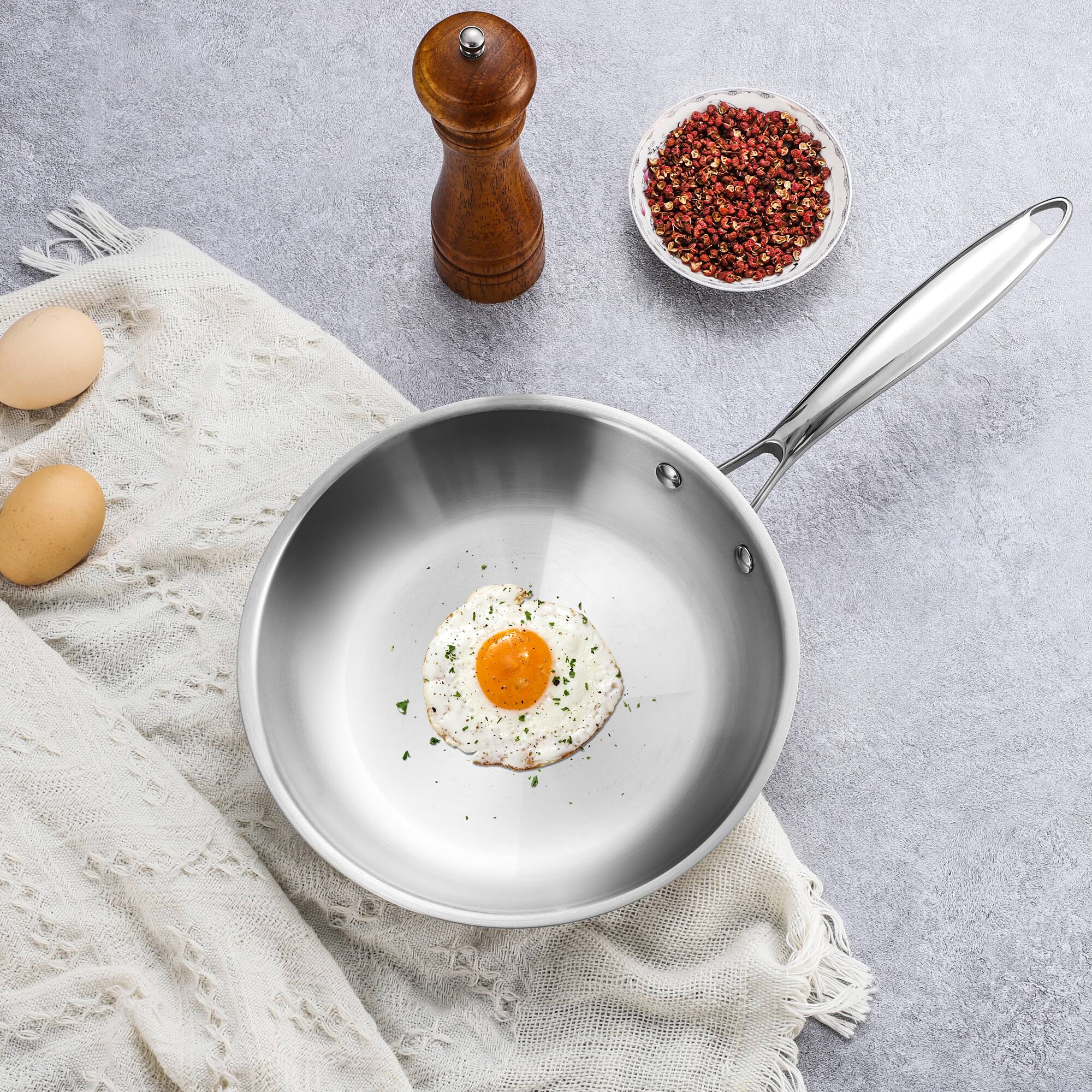 Alt View 7. Sugift - 9.5" and 11" Tri-Ply Stainless Steel Nonstick Open Fry Pan with Premium Magnetic Stainless Exterior, Aluminum Core - Silver.