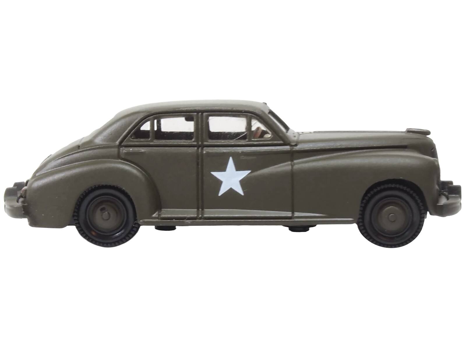 Angle. Oxford Diecast - 1942 Packard Clipper Touring Sedan "US Army Staff Car" Olive Drab 1/87 (HO) Scale Diecast Model Car by Oxford Diecast - Olive.