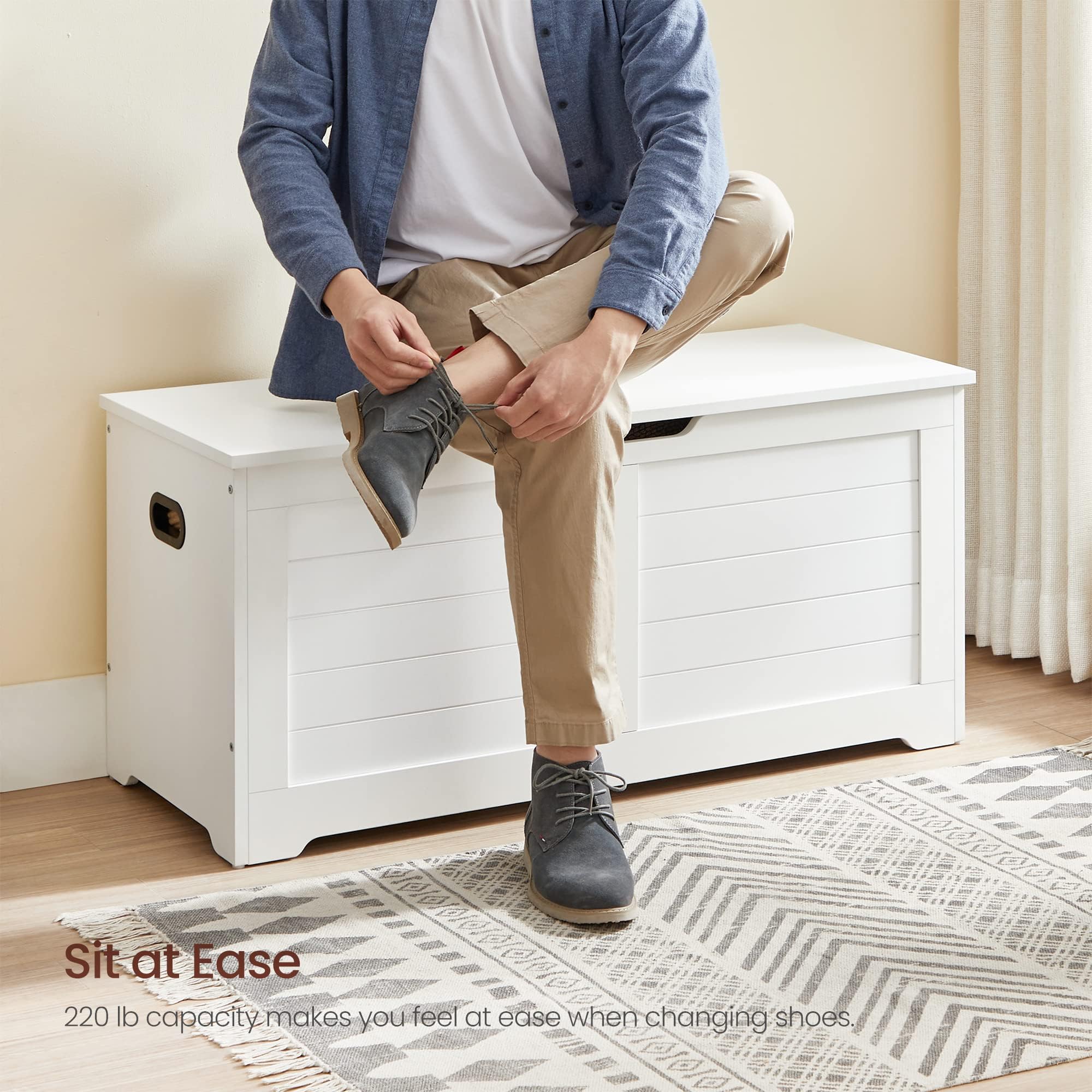 Sit at Ease  
220 lb capacity makes you feel at ease when changing shoes.