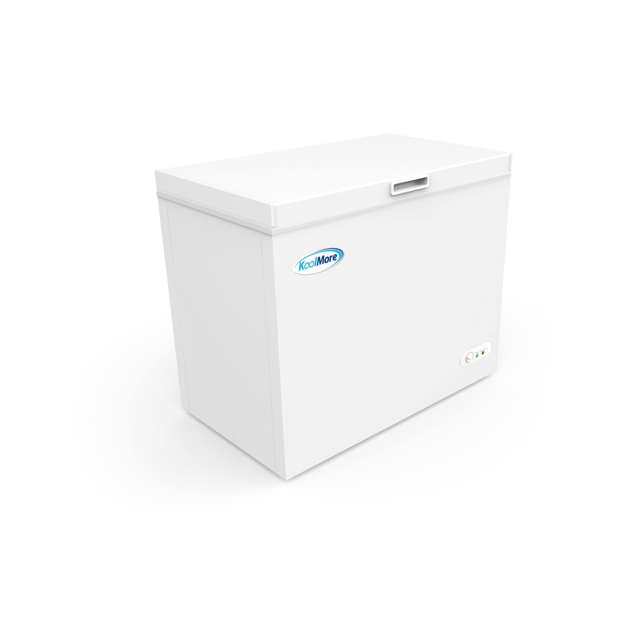 Angle. Koolmore - 37 in. Commercial Chest Freezer 7 cu ft. SCF-7C - White.