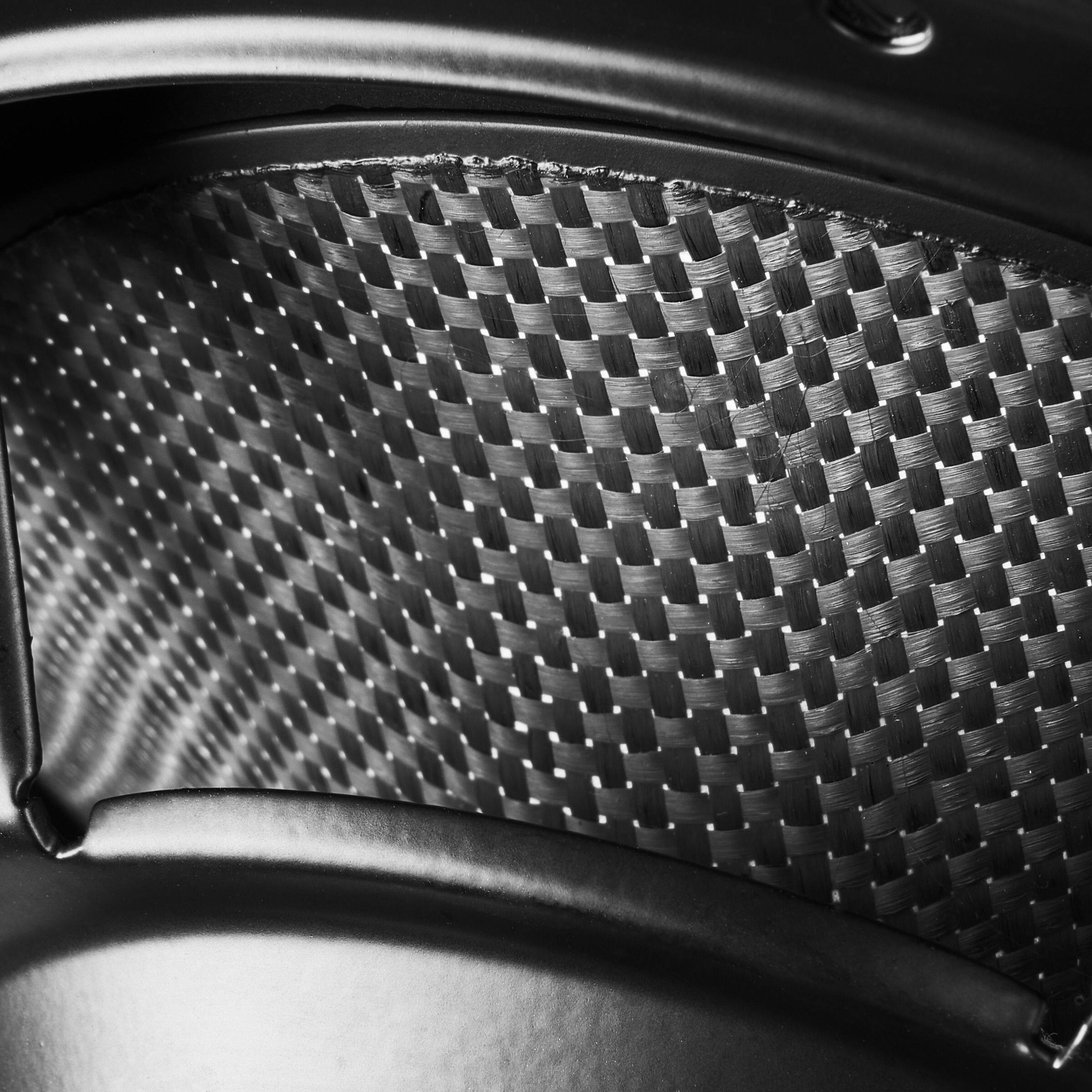 Back. NVX - XSP652 600W Peak (200W RMS) 6.5in X-Series 2-Way Coaxial Speakers with Carbon Fiber Cones and 25mm Silk Dome Tweeters.