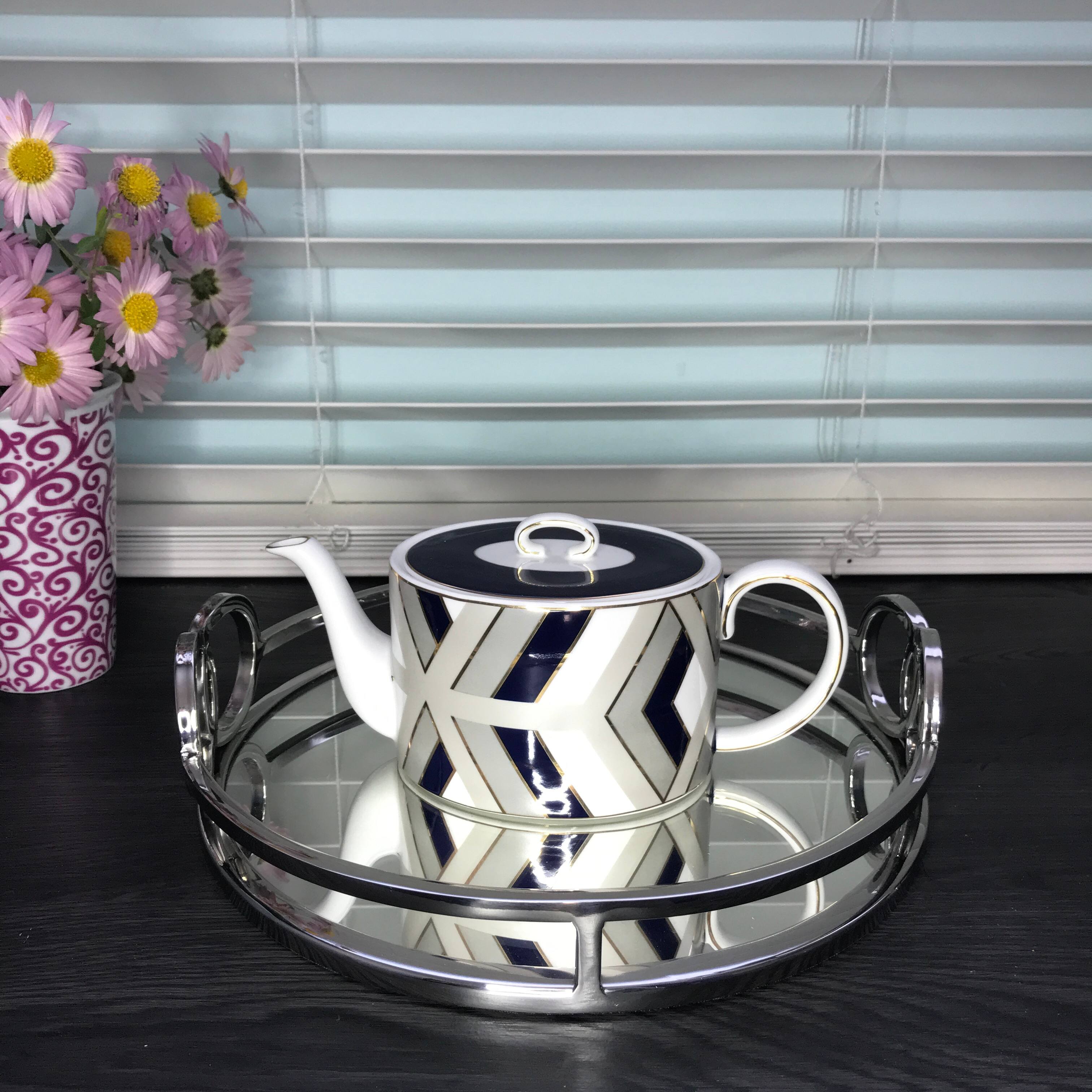 Alt View 1. Jiallo - Luxury Silver Stainless Steel Round vanity tray with mirror 11" - Silver.