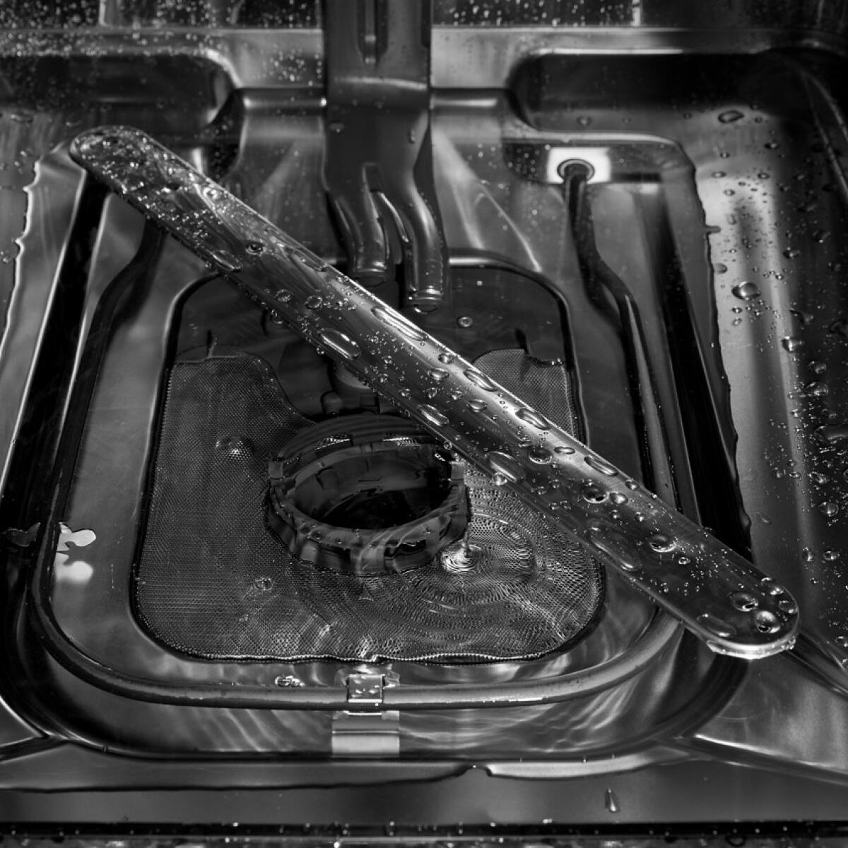 Alt View 6. KitchenAid - 24" Front Control Built-In Stainless Steel Tub Dishwasher with Third Level Jet Rack and 41 dBA - Juniper.