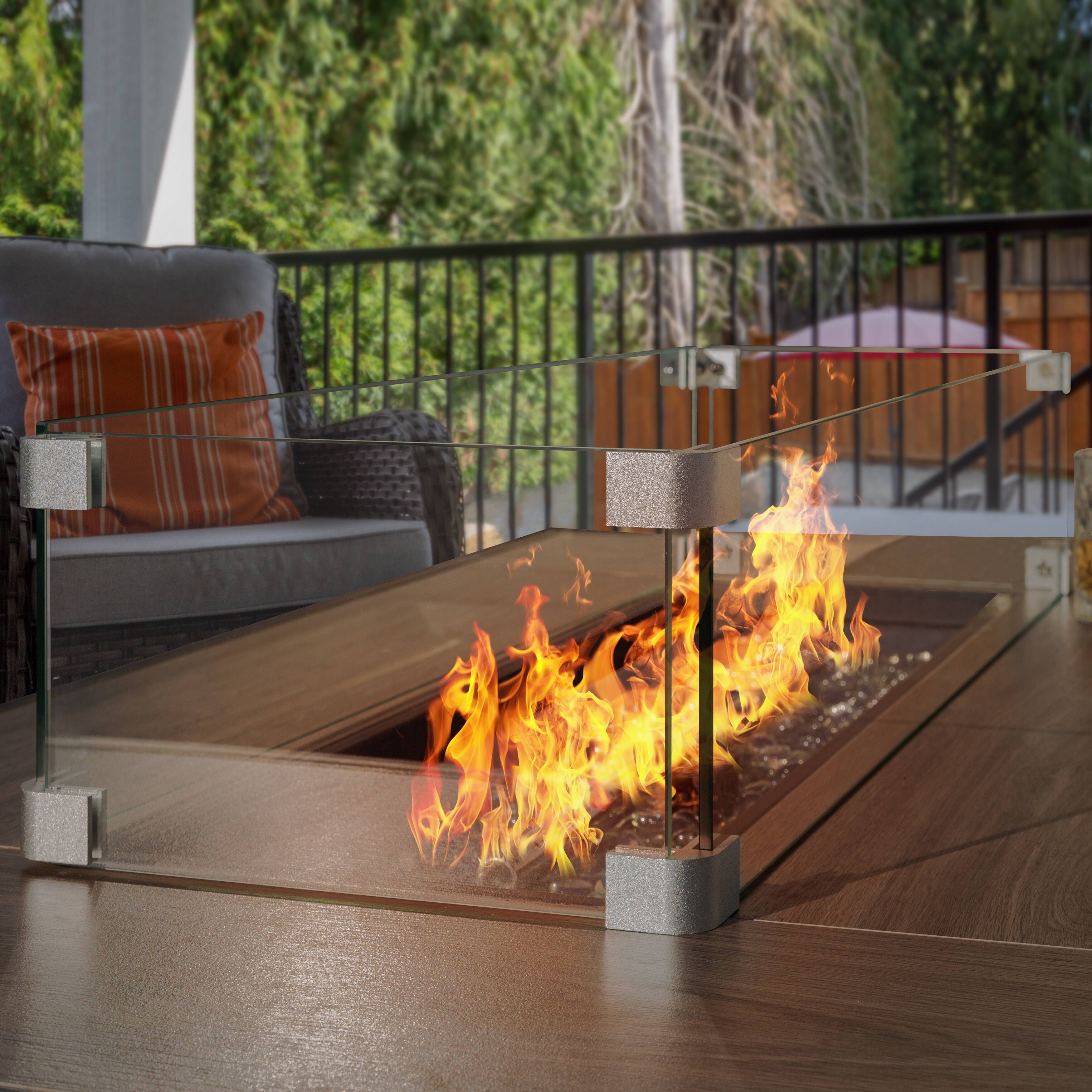 Angle. Nuu Garden - Nuu Garden Rectangular Fire Pit Wind Guard, 29" x 10" x 6" Tempered Glass Flame Protector with Aluminum Corner Brackets - Transparent.
