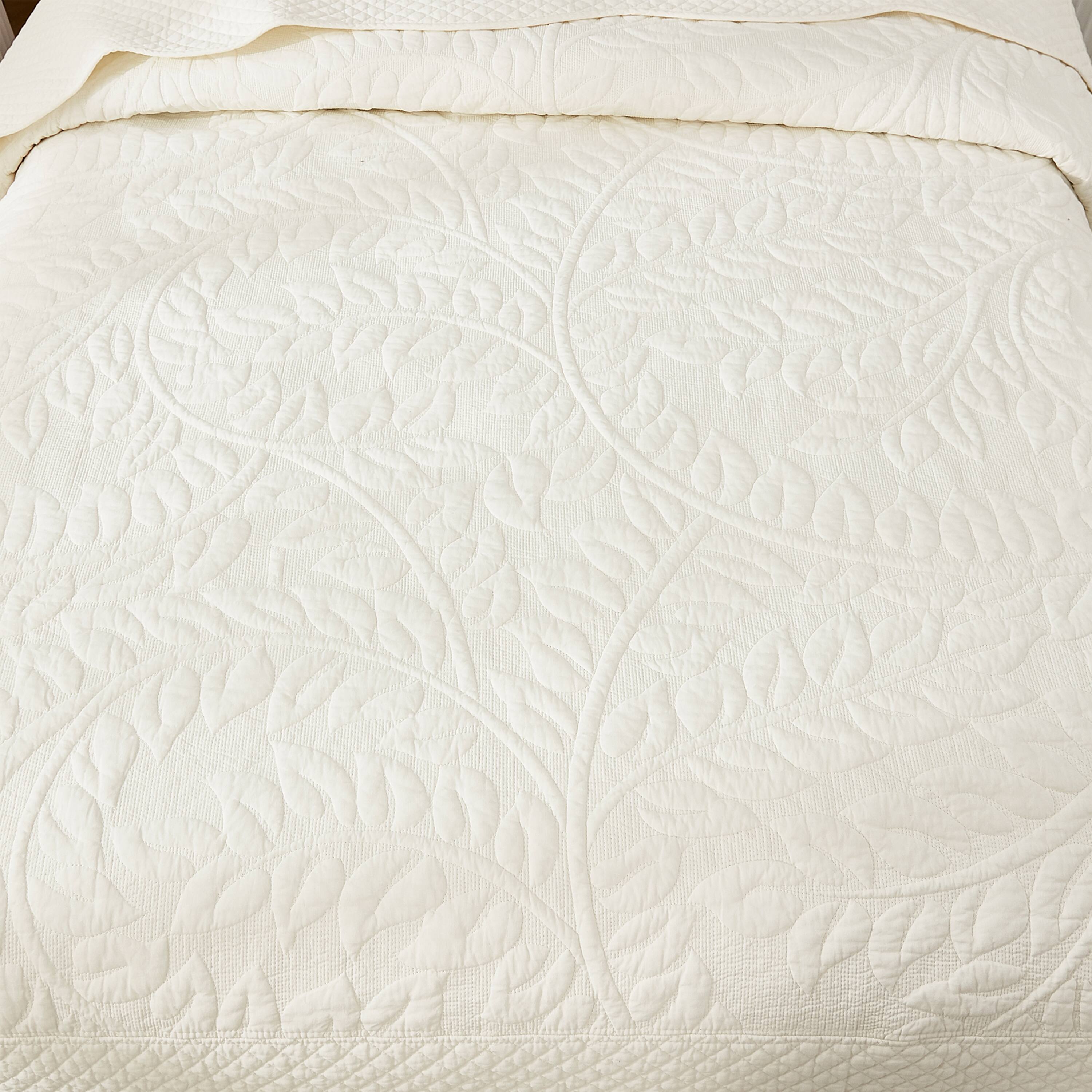 Back. MarCielo - Marcielo 2/3 Piece 100% Cotton Oversized Bedspread Lightweight Quilt Set - Soft White.