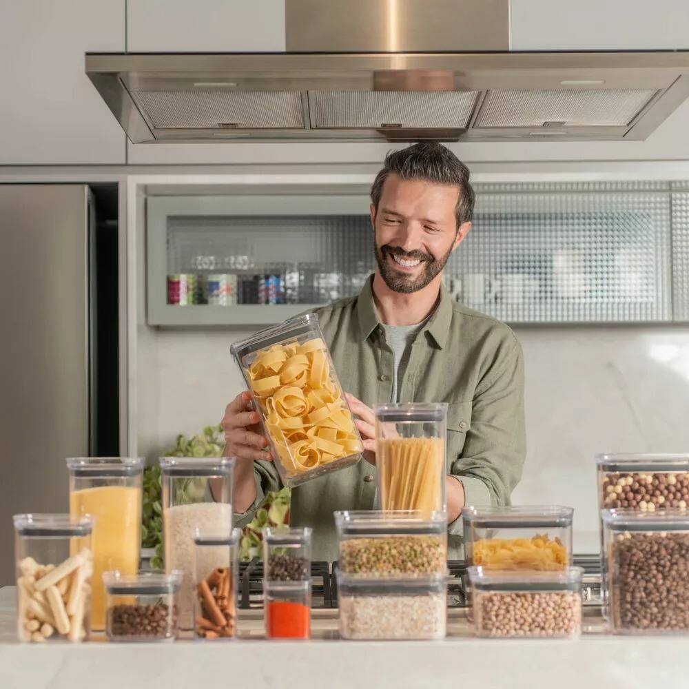 Angle. OU - OU Airtight Food Storage Container 24pc (set of 12) Plastic Storage Container with Leak Proof Lid - Clear.