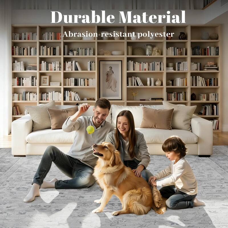 Durable Material  
Abrasion-resistant polyester