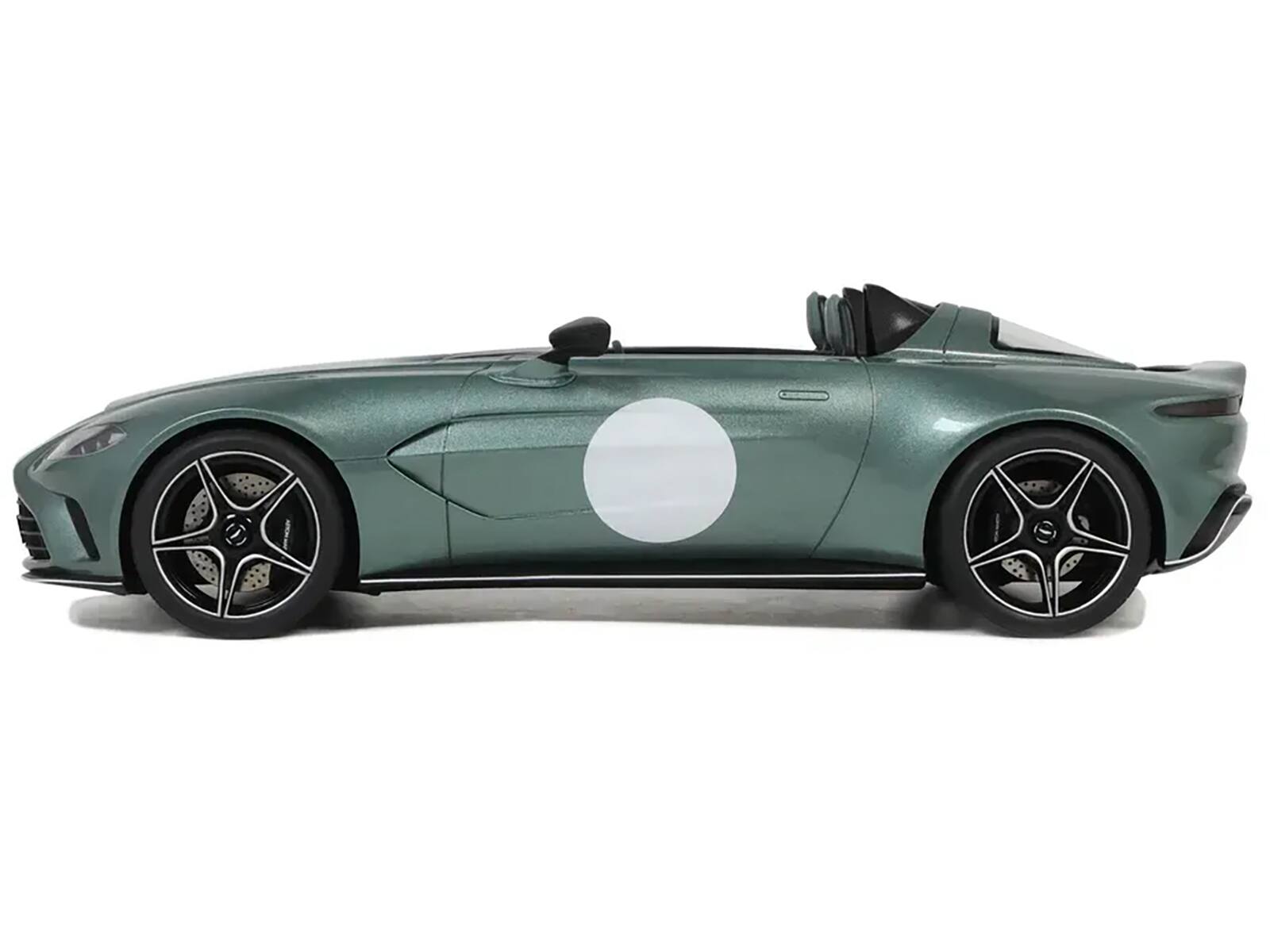 Back. GT Spirit - Aston Martin V12 Speedster Green Metallic 1/18 Model Car by GT Spirit - Green Metallic.