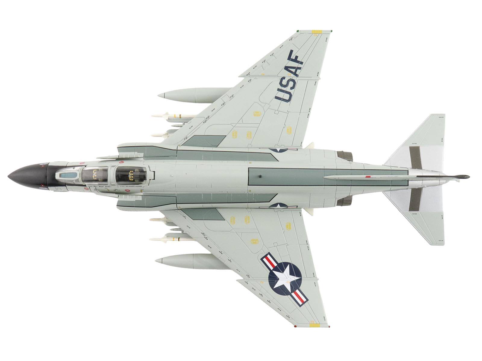 Alt View 3. Hobby Master - McDonnell Douglas F-4C Phantom II Fighter-Bomber Aircraft US Air Force 1/72 Diecast Model by Hobby Master.