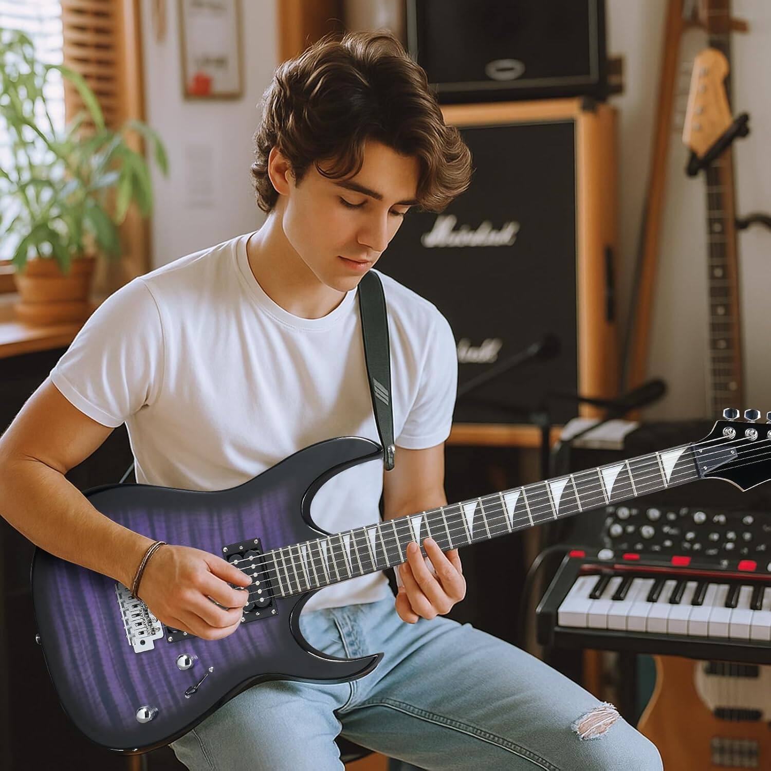 Alt View 3. Winado - 39" Electric Guitar with 5Watt Amp, Full Size 170 Model Starter Guitar Kit for Beginners.