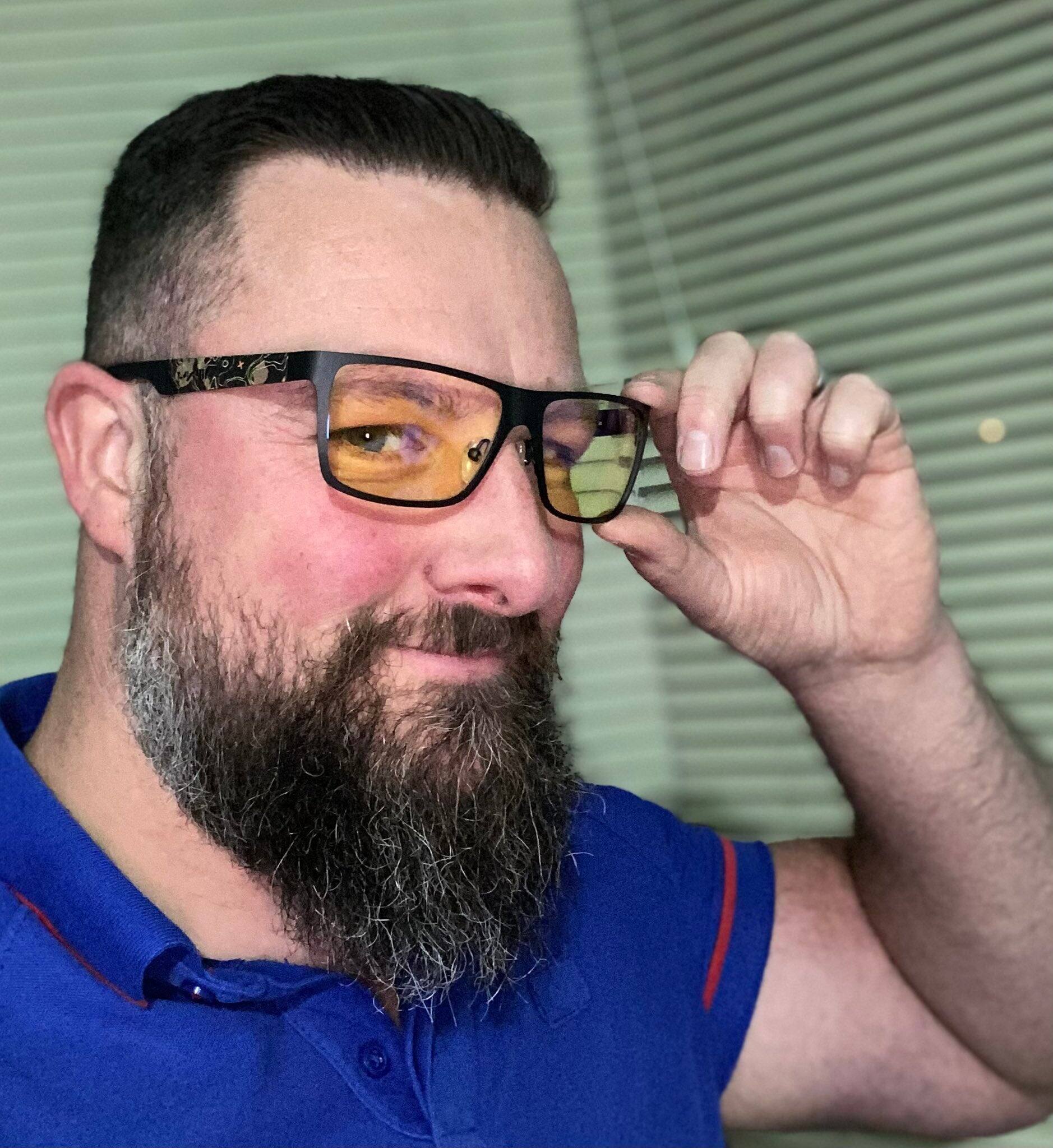 Alt View 1. GUNNAR - GUNNAR Gaming Glasses  - Call of Duty UAV Edition, Topo, Amber Lens - Blue Light Blocking, Relieve Dry Eye, Anti Glare - Onyx Topo.