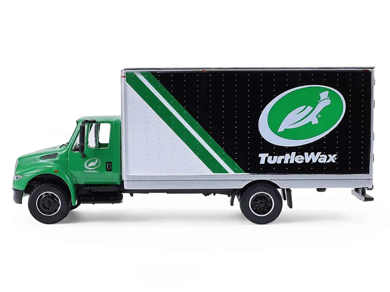 2013 International Durastar Box Van 