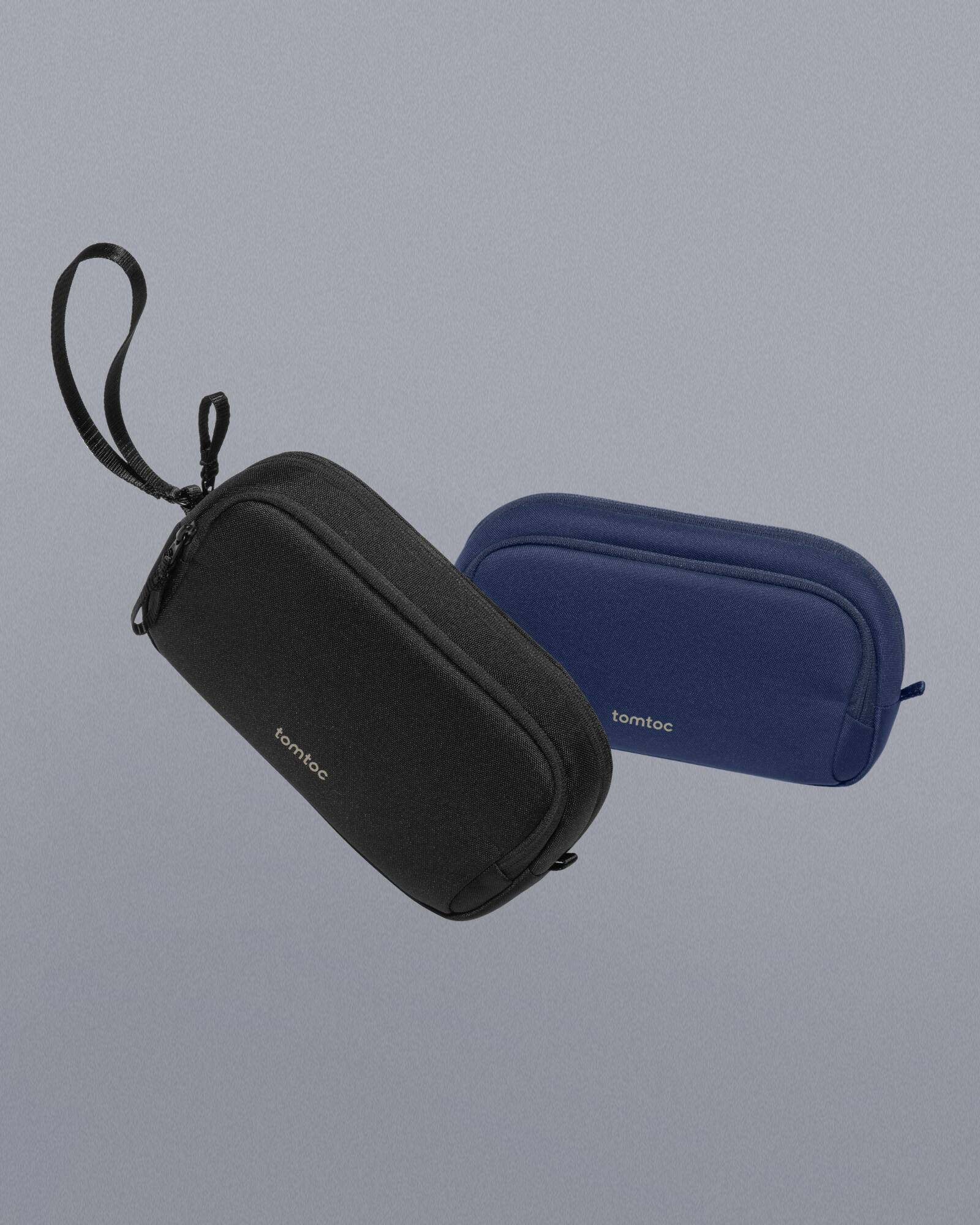 The text on the image reads "tomtoc tomtoc."