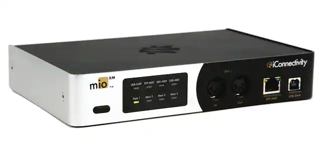 XM mio™
iConnectivity
USB-DAW
RTP-MIDI
DIN-MIDI
USB-MIDI
Mem 1
Mem 2
Mem 3
Mem 4
DIN 1
Out
RTP-MIDI
USB-DAW