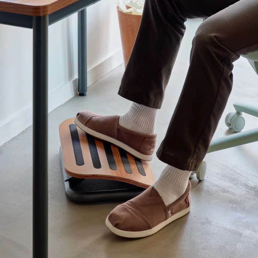 Branch Furniture - Adjustable Footrest – Ergonomic Comfort & Support for Healthier Posture at Any Desk - Walnut