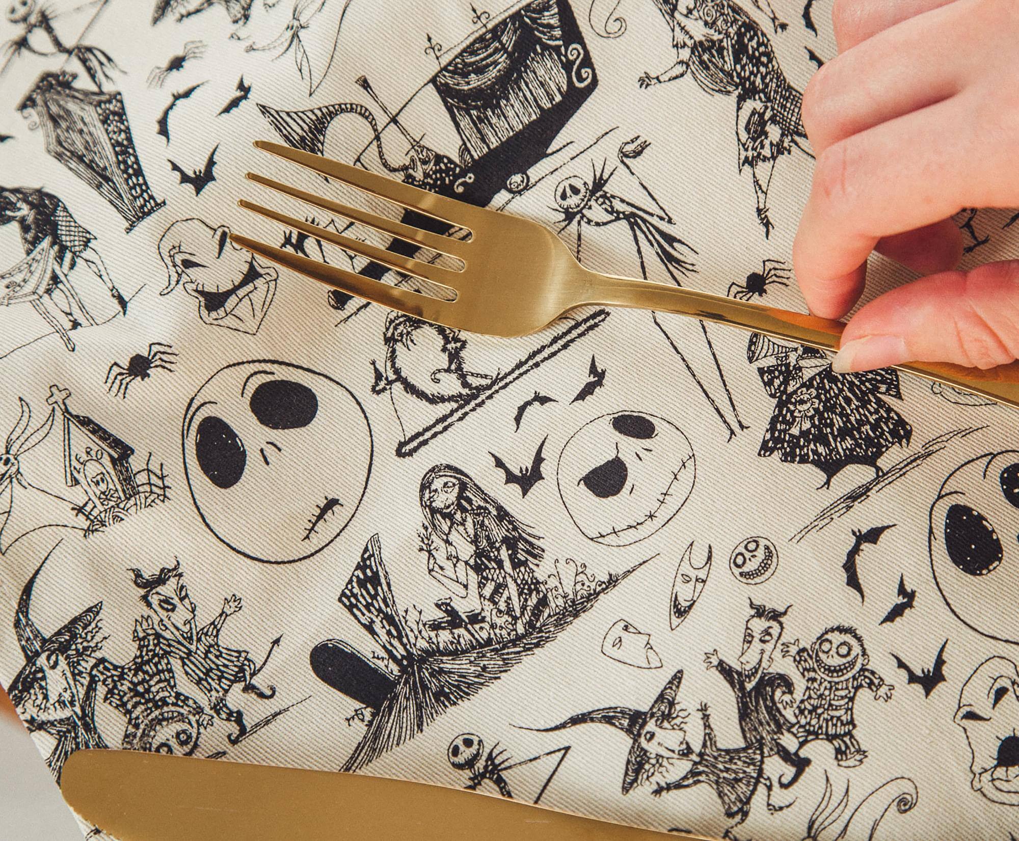 Alt View 10. Disney - Disney The Nightmare Before Christmas Black and White Kitchen Hand Towel Set - Black/White.