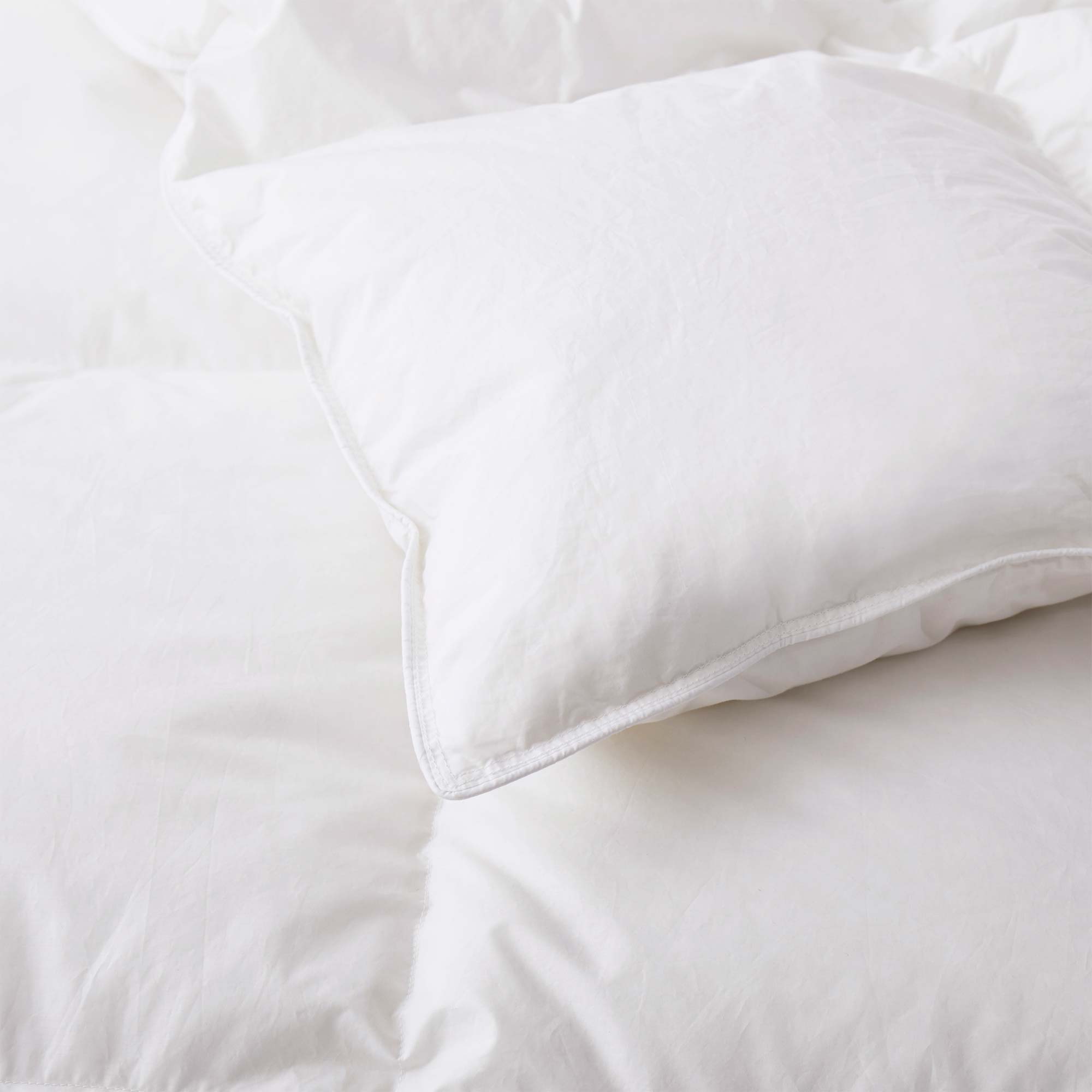 Alt View 1. Puredown - Puredown 800 Fill Power European 90% Goose Down Comforter Duvet Insert Made in Germany, Full/Queen - White.