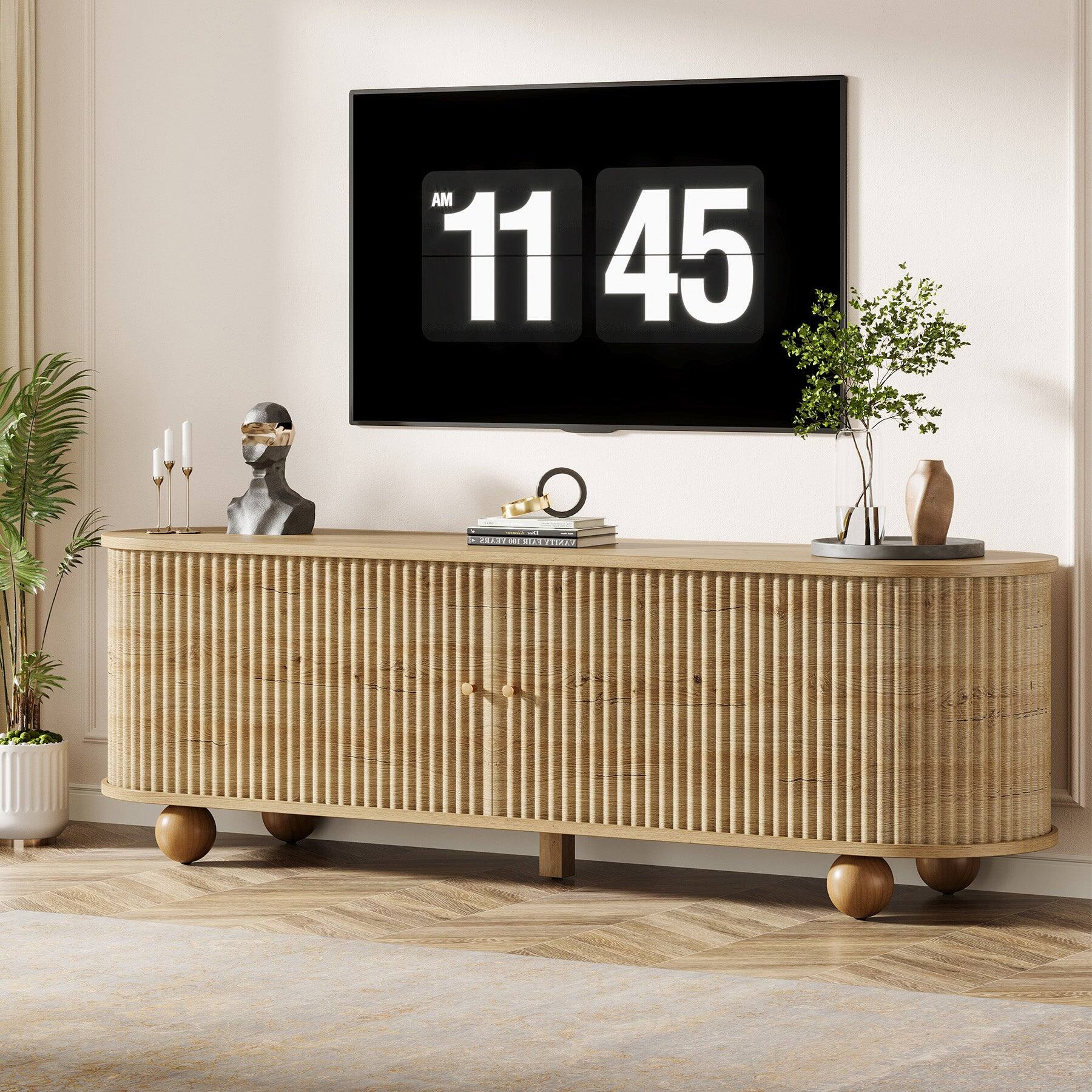AM 11:45  
VANITYFAIR 100 YEARS