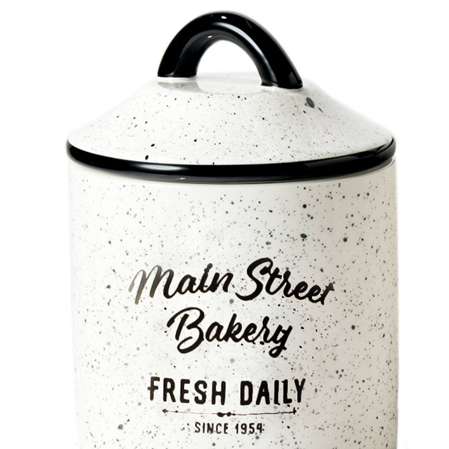 Main Street Bakery  
FRESH DAILY  
SINCE 1954