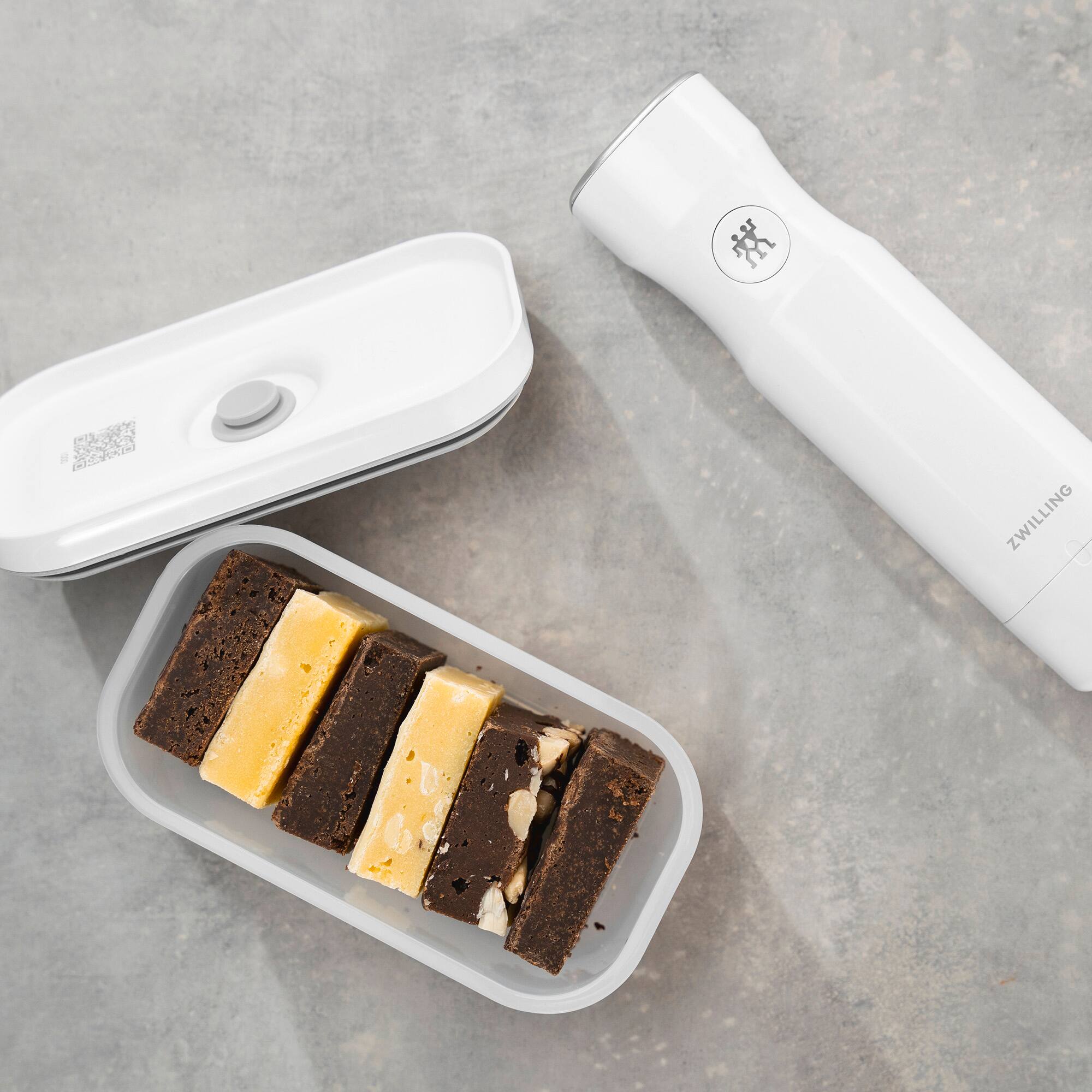 Alt View 8. ZWILLING - ZWILLING Fresh & Save Plastic Lunch Box, Airtight Food Container, Meal Prep, BPA-Free, Grey, Semitransparent - Small - Grey.