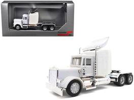 Peterbilt Sleeper Cab with Chrome Chassis White 1/87 (HO) Plastic Model Car by Promotex - Chrome, White