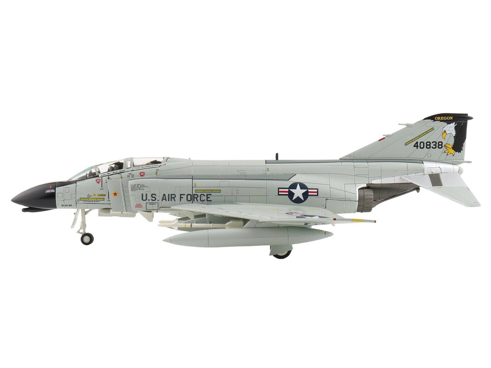 OREGON 40838  
9 C 2 - M  
U.S. AIR FORCE