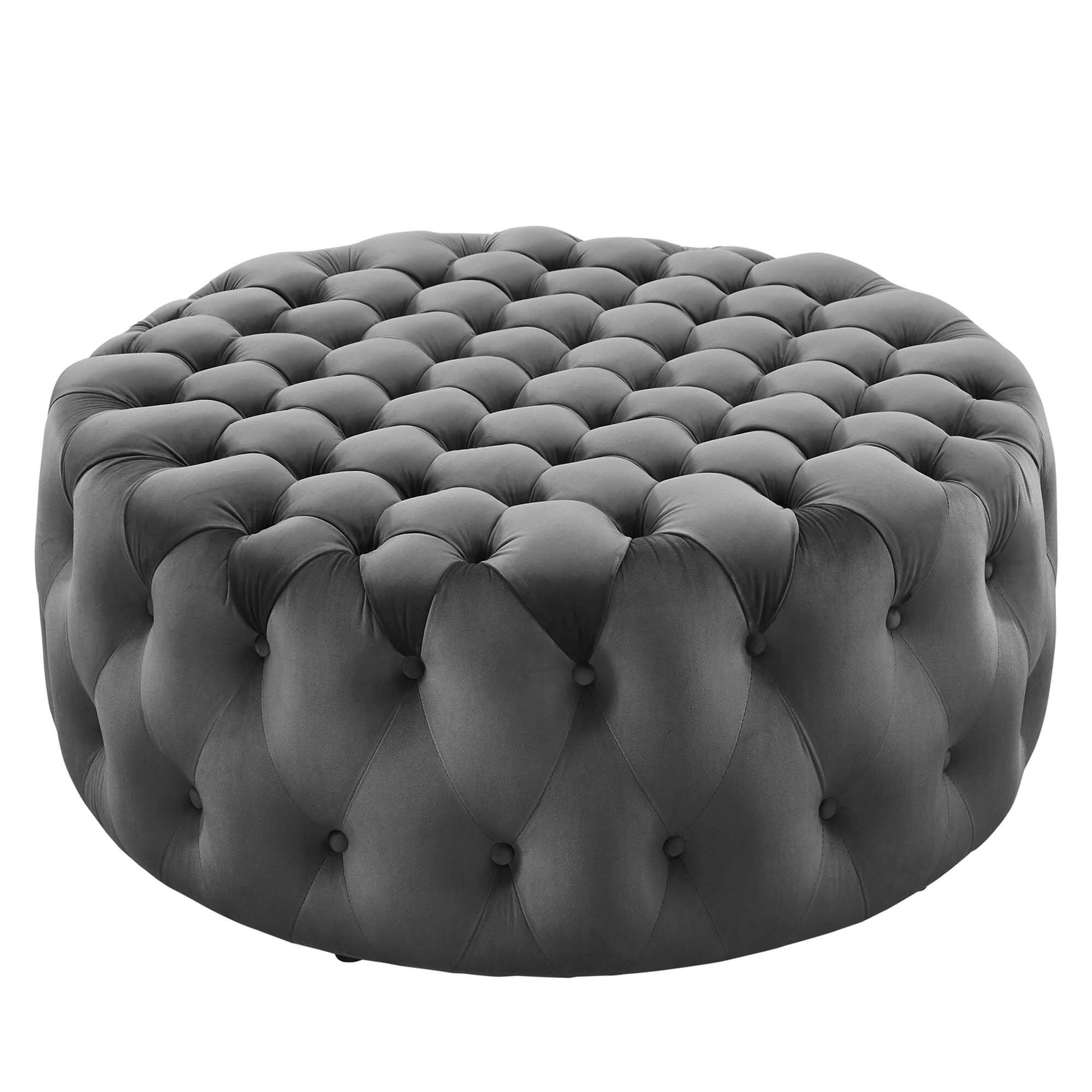 Angle. Modway - Amour Tufted Button Large Round Performance Velvet Ottoman by Modway - EEI-5469-GRY.