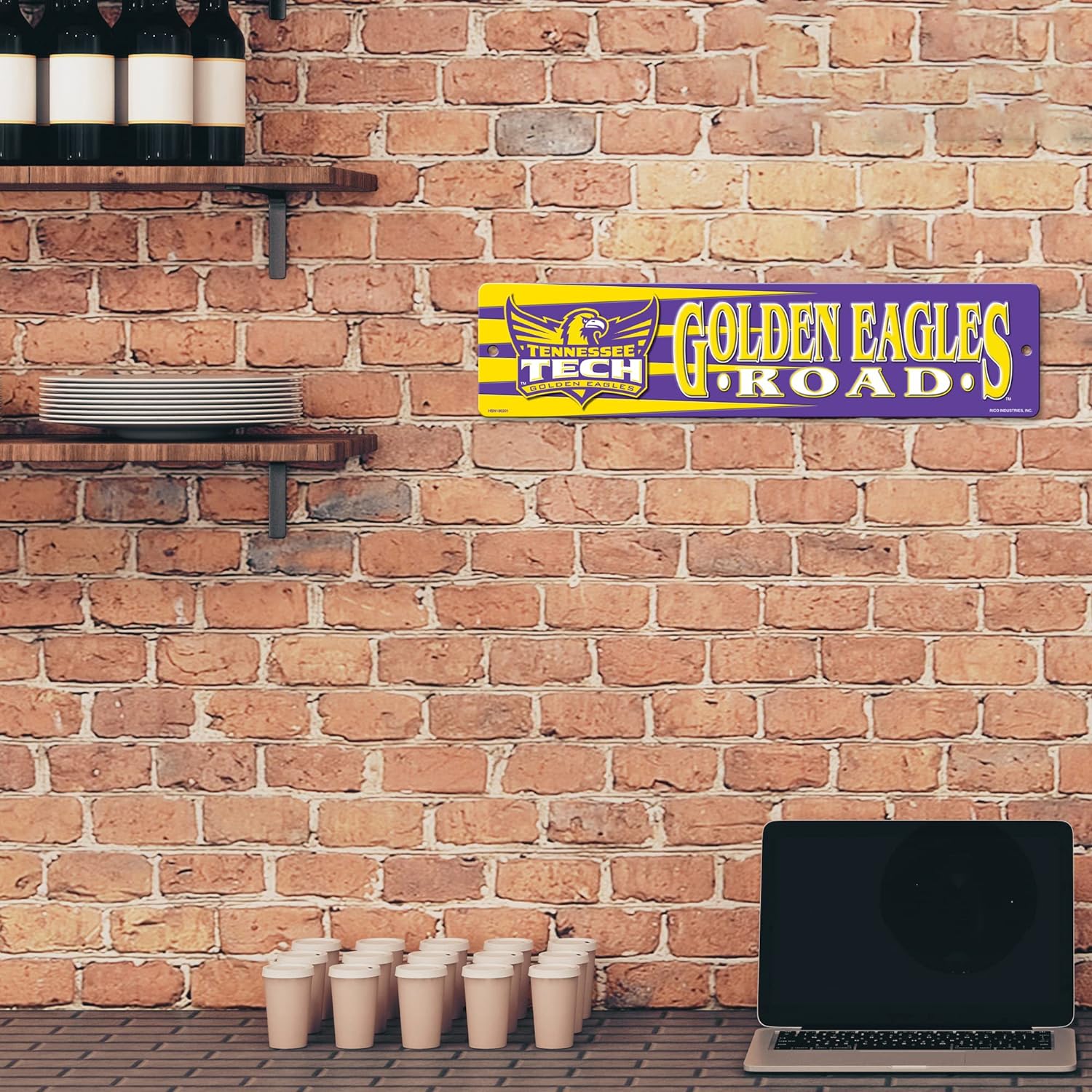 GOLDEN EAGLES  
TECH  
TENNESSEE TECH  
ROAD