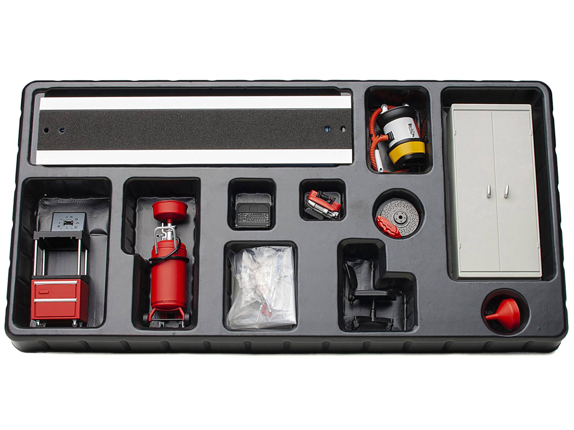 Alt View 1. Autoart - Garage Kit Set for 1/18 Scale Models by Autoart.