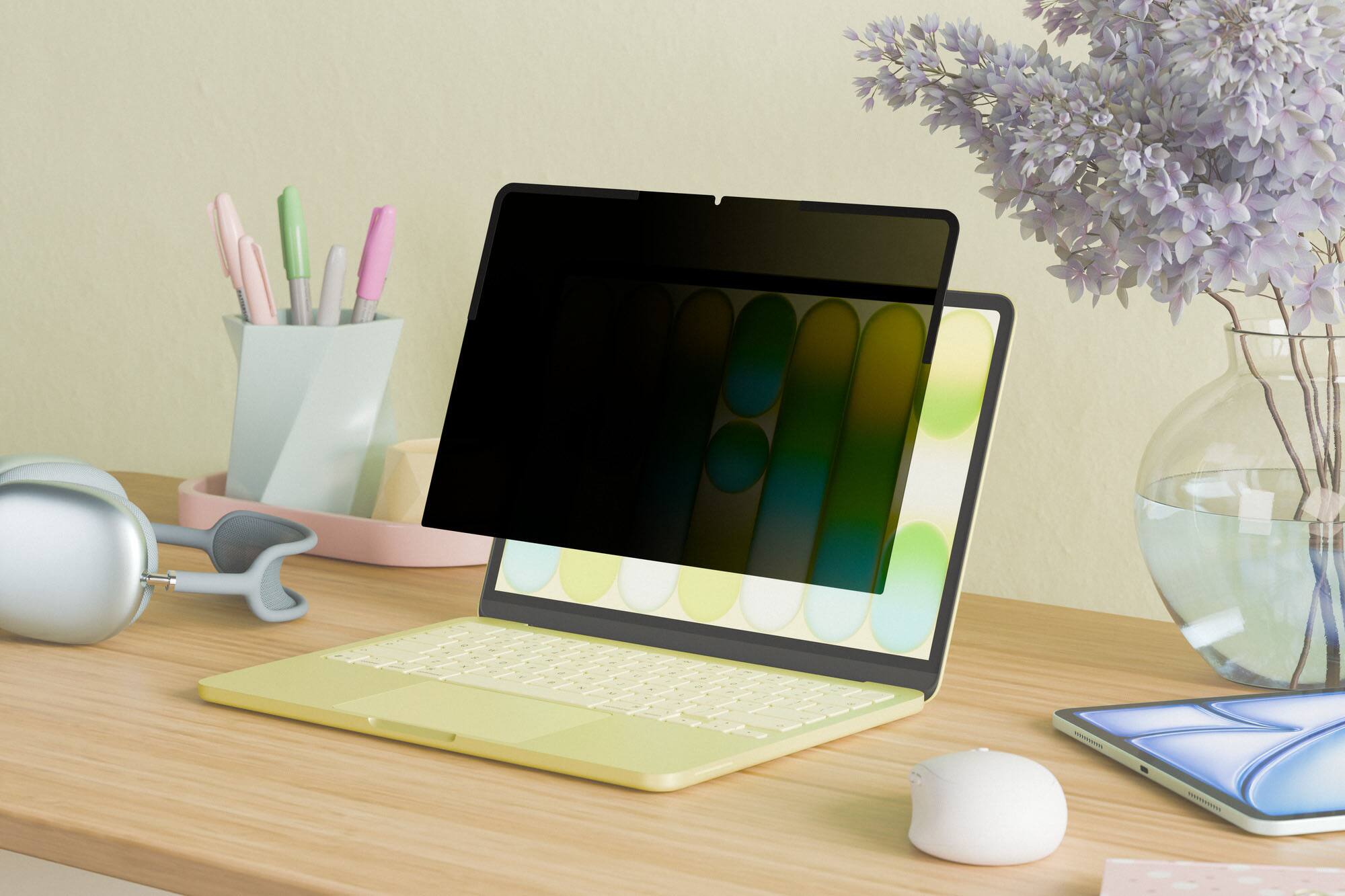 Alt View 12. Targus - HyperShield Magnetic Privacy Screen for MacBook Neo - Black.