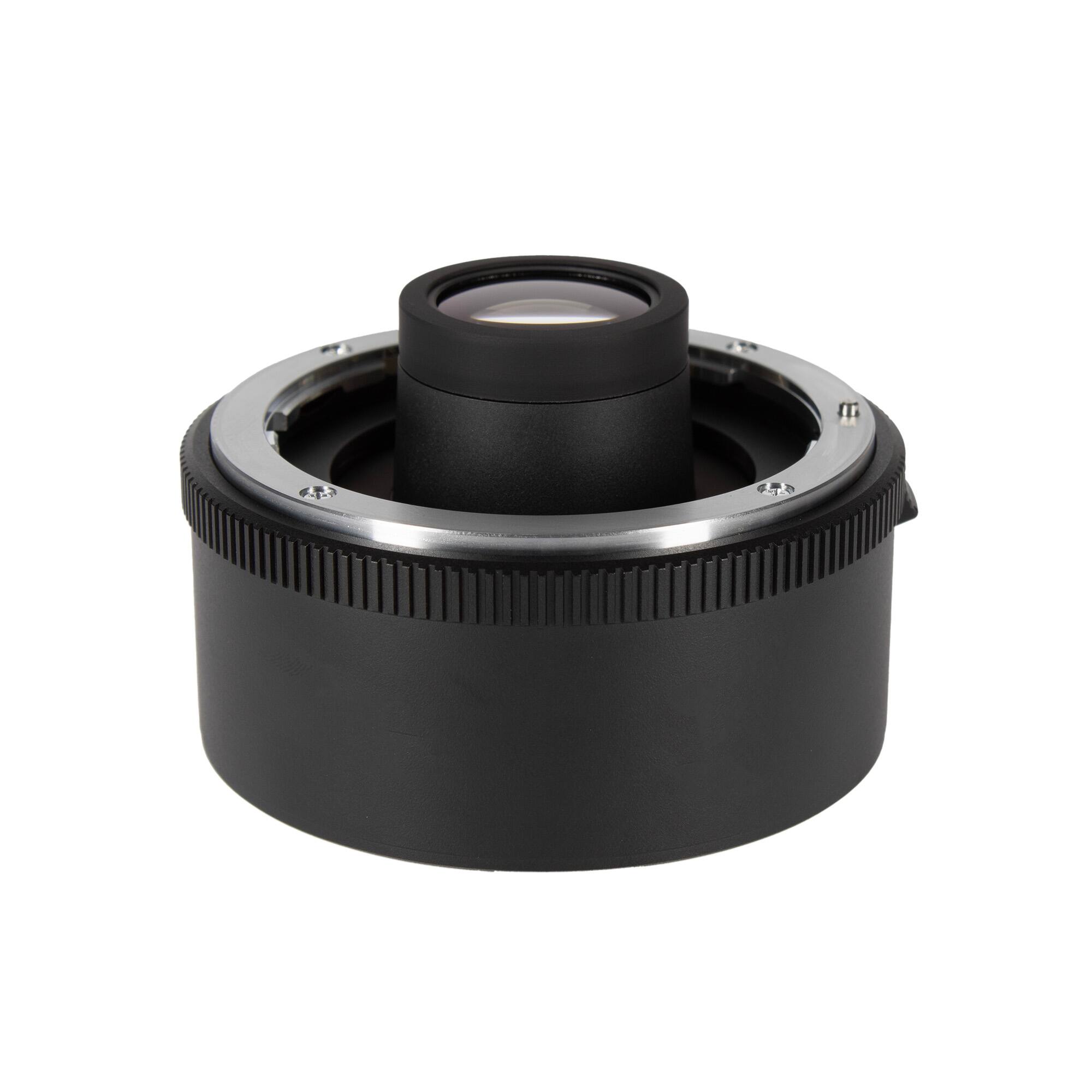 Alt View 4. Nikon - Nikon Z Teleconverter TC-2x Z-Mount Lens 2.0x AF VR Weather-Sealed Bundle.