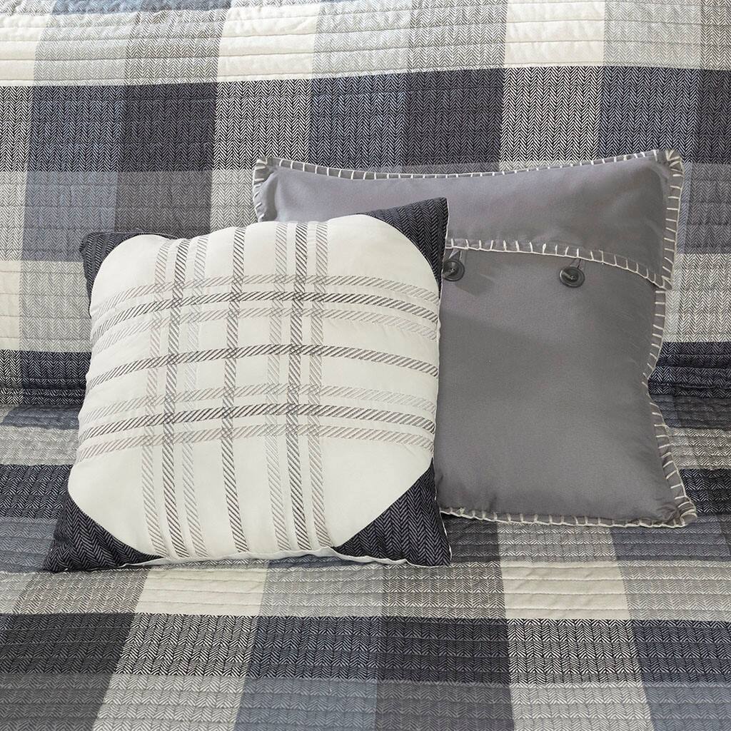 Alt View 3. Gracie Mills - Gracie Mills Nanette 6 Piece Printed Herringbone Quilt Set with Throw Pillows - Grey.