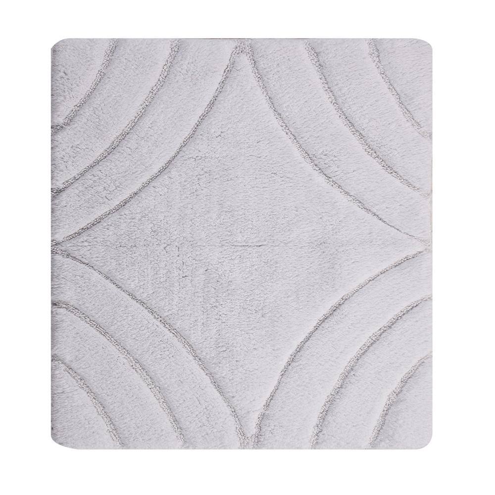 Angle. Knightsbridge - Knightsbridge Diamond Pattern Non-Skid Bath Rug - 21" x 34" - Sage.