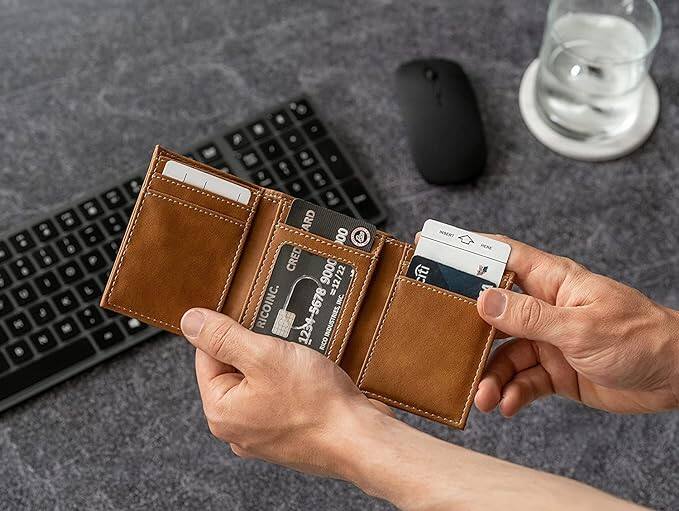 Rico Industries Winnipeg Jets NHL Laser Engraved Brown Trifold