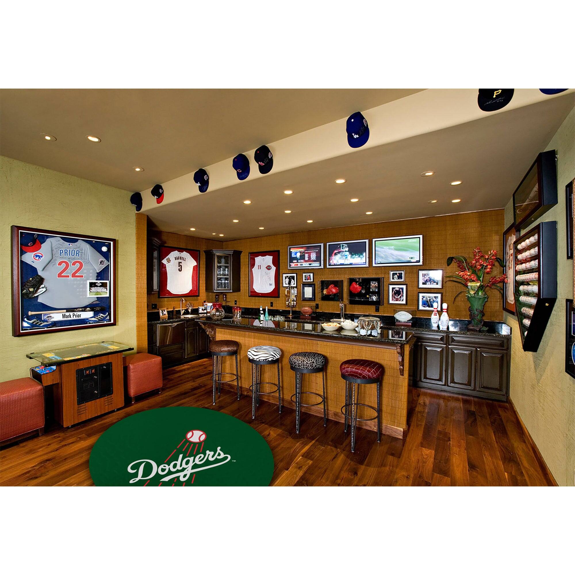 PRIOR 22  
BAR 5 11  
Marik he C Dodgers