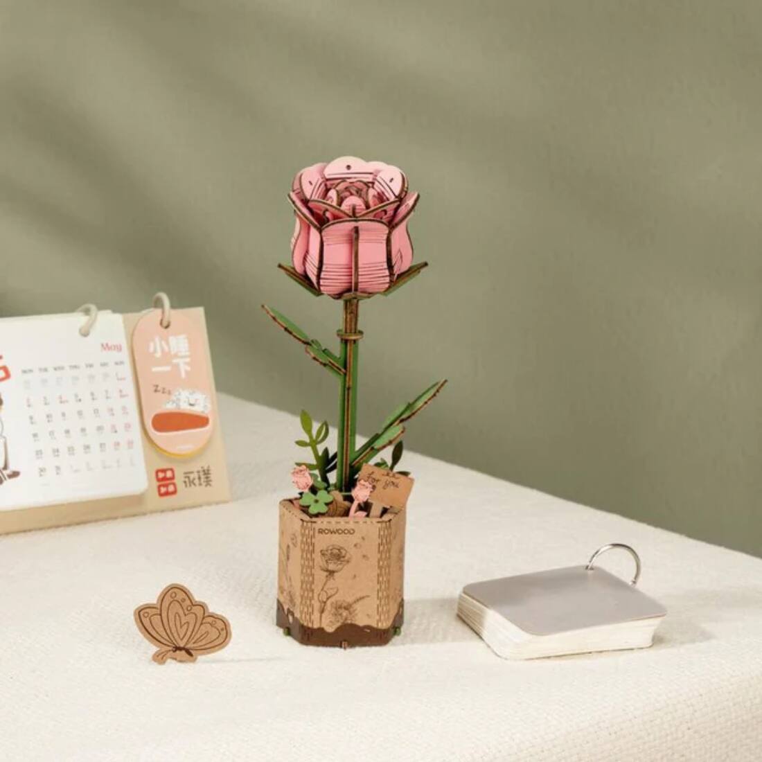 Back. 3D Puzzle - DIY 3D Wood Puzzle Pink Rose 104pcs.